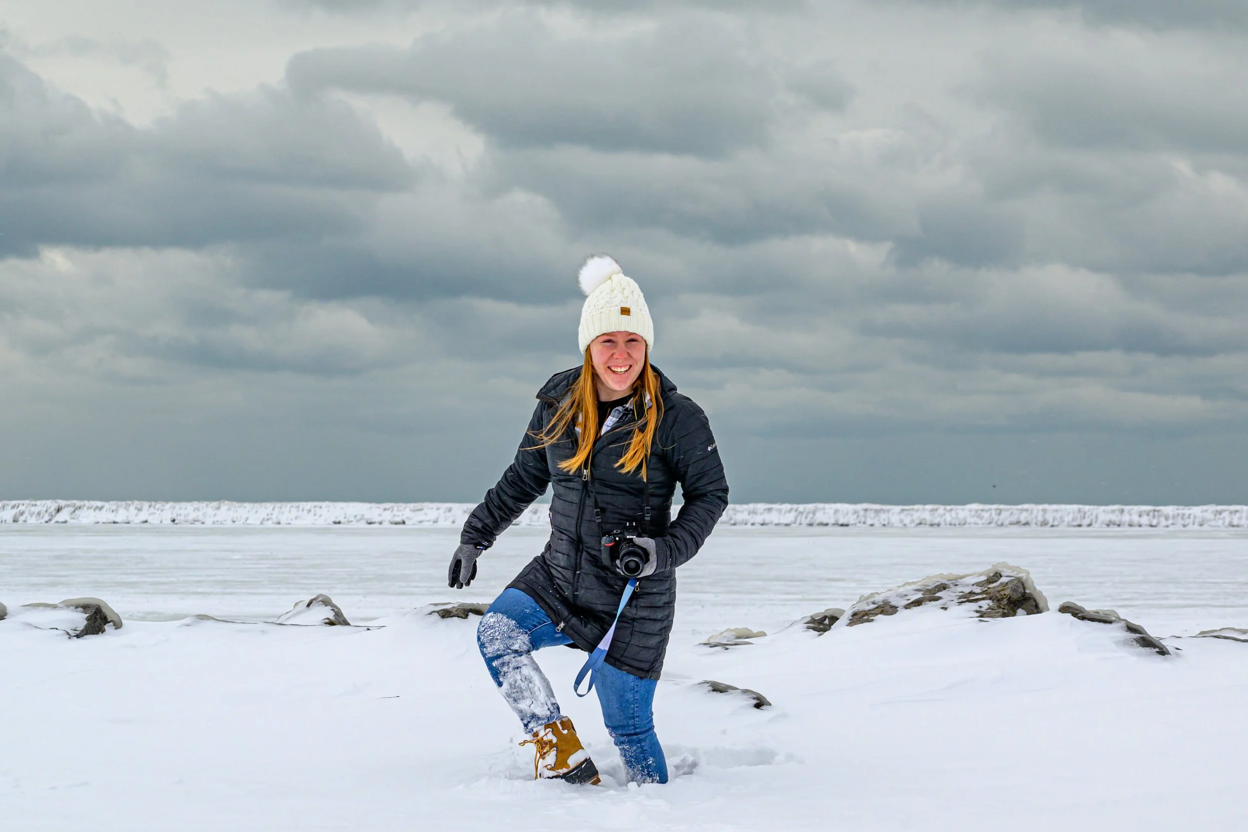 That's a deep snow pile-26.JPG