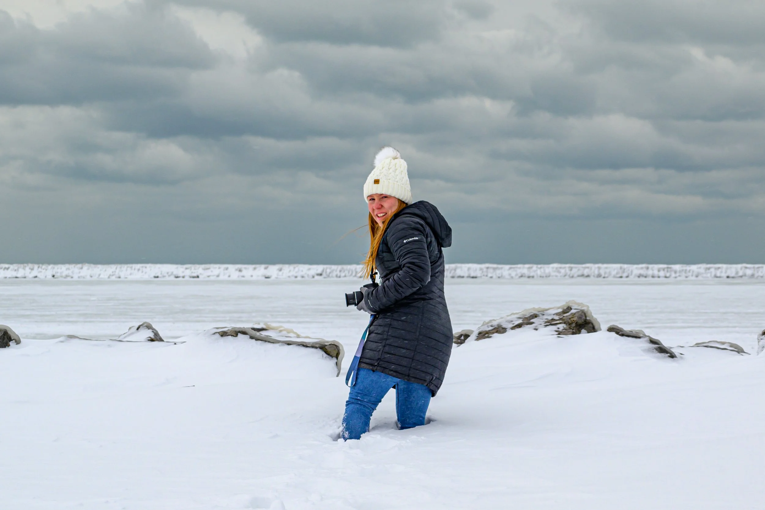 That's a deep snow pile-23.JPG