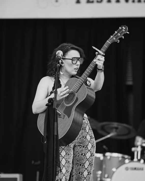 Jessie T - LIVE MUSIC