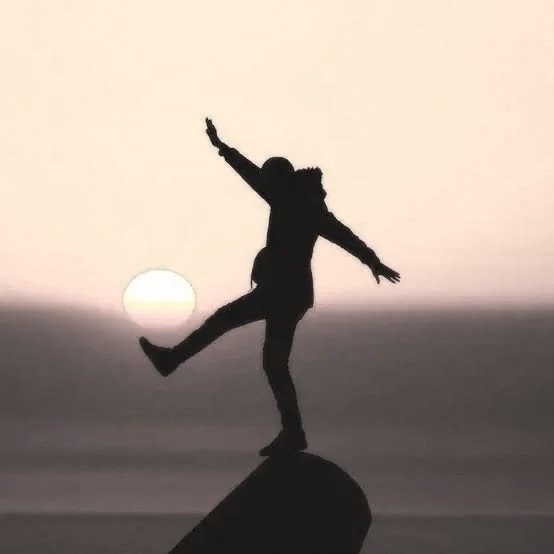 Why Joint Replacements Can Affect Balance