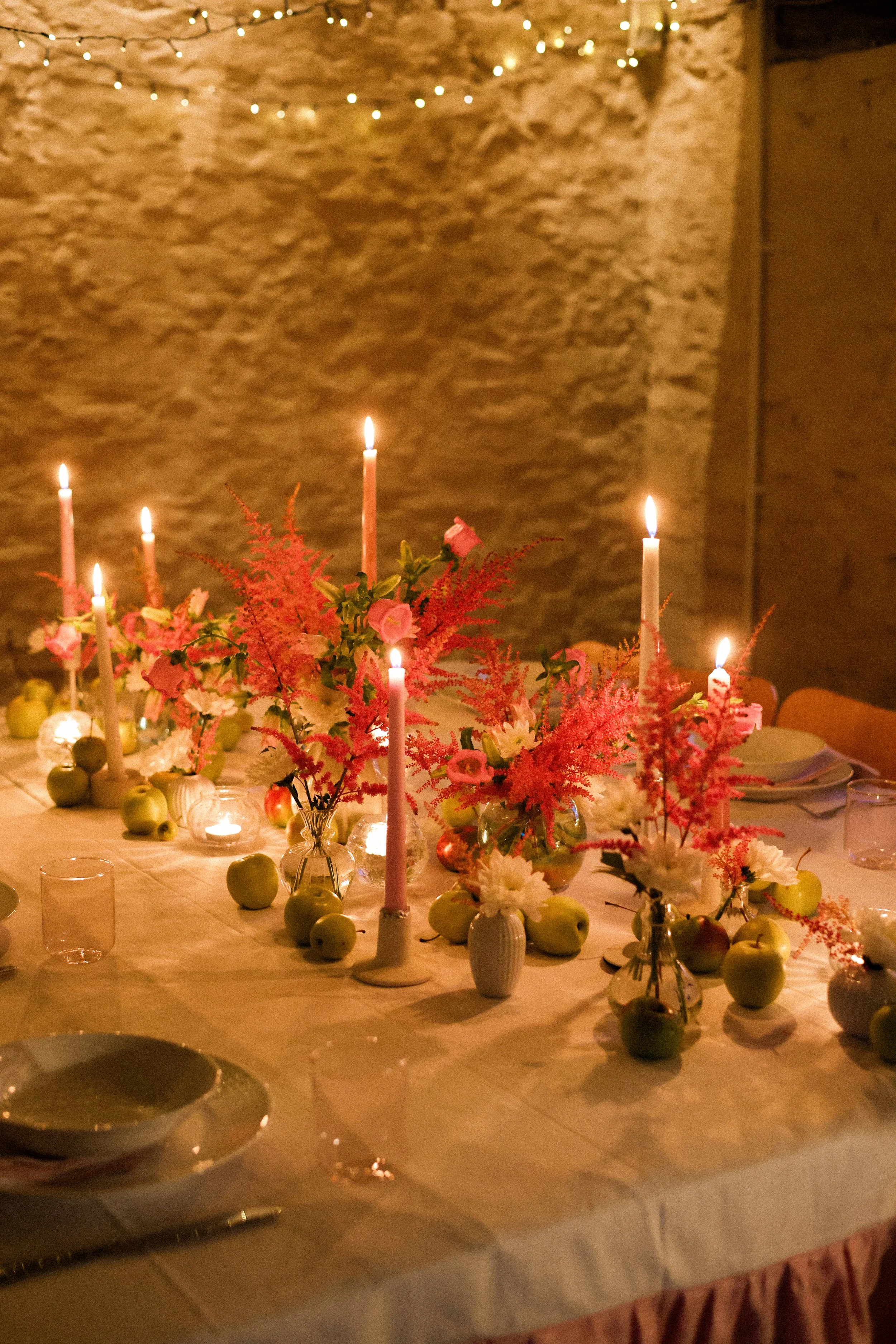 Huglig Hosting - girls dinner party.