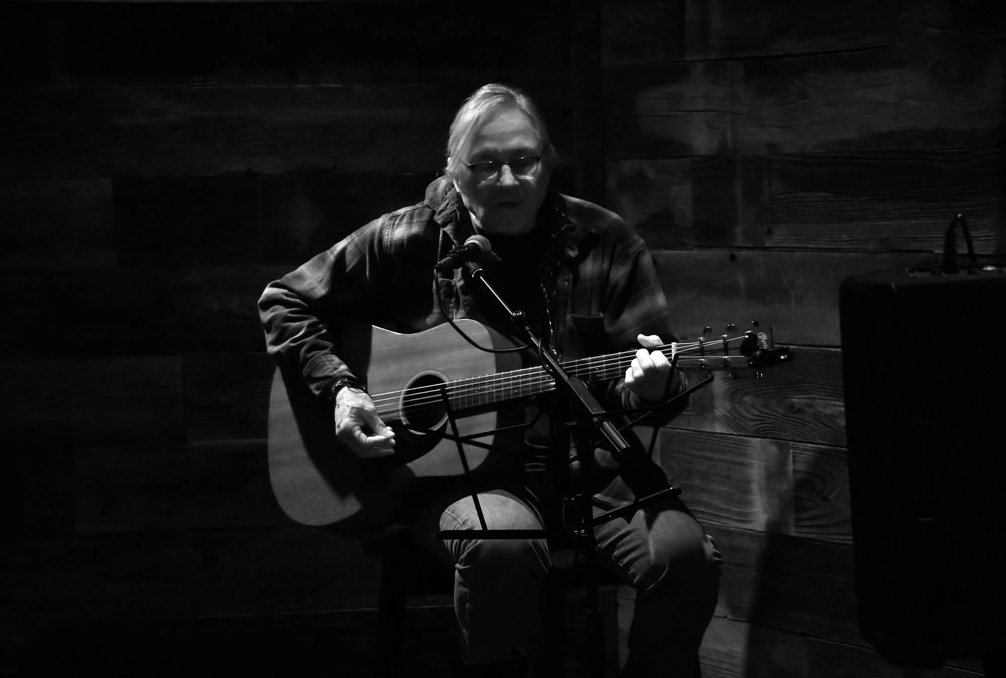 Live Music Saturday with Tim Francis