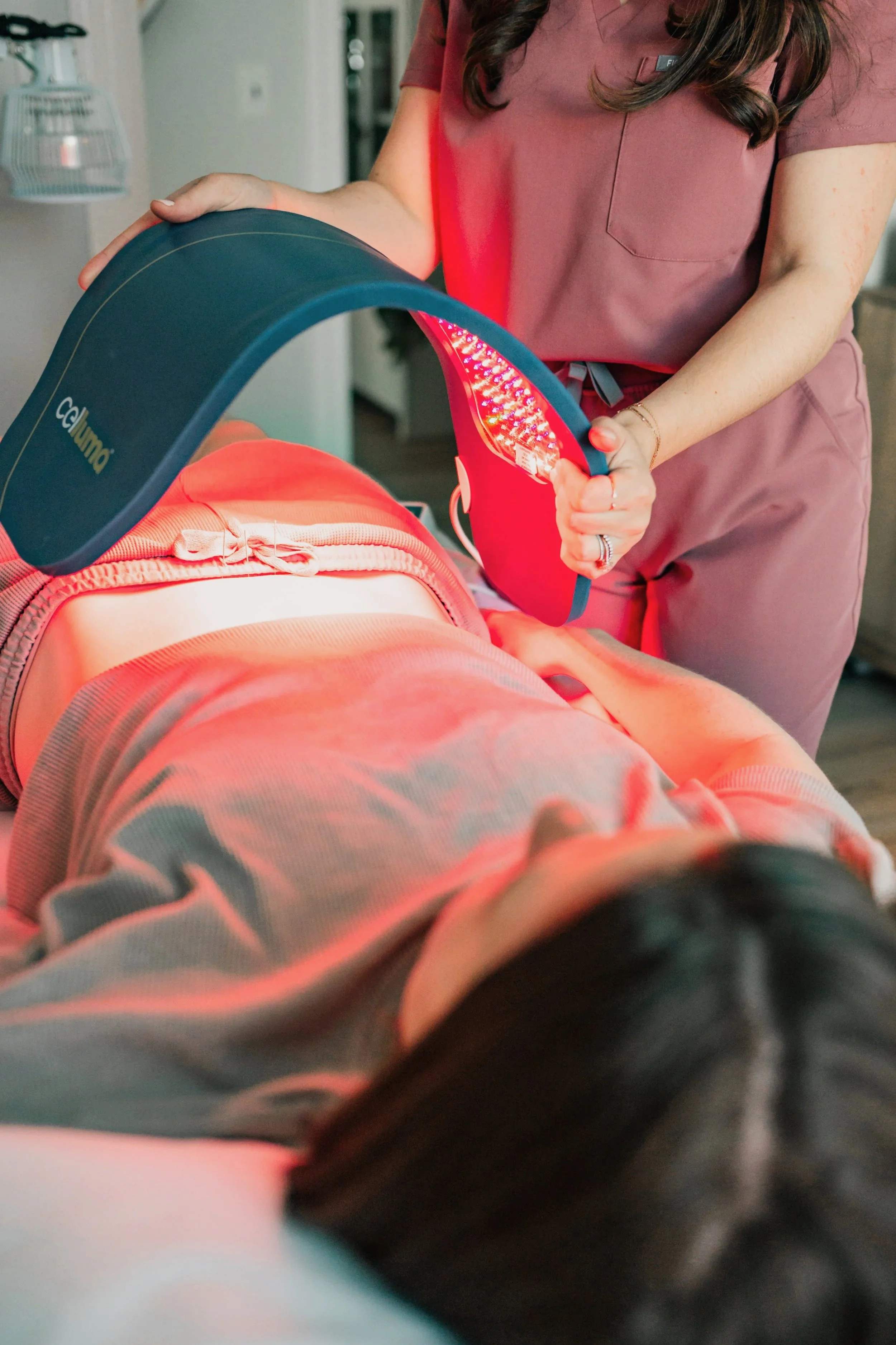 Red light therapy used with acupuncture for pain relief in Groton MA