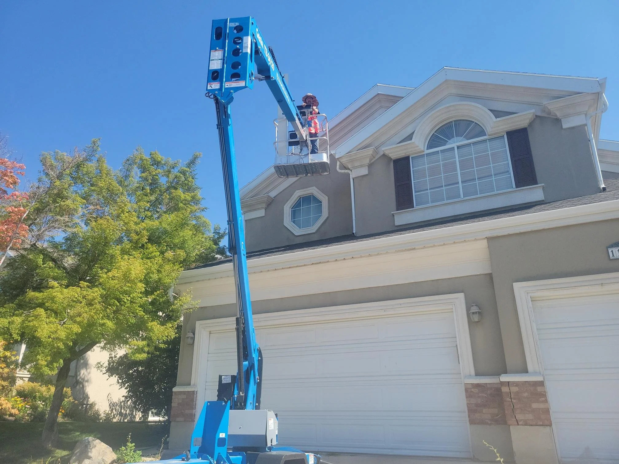 Siding That Works for Salt Lake Summers: What a Professional Installation Actually Looks Like