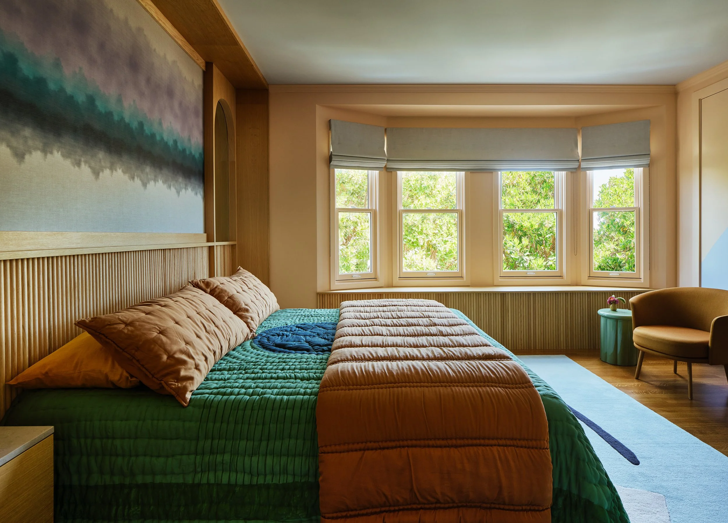 553_15thAve_Bed_02.jpg