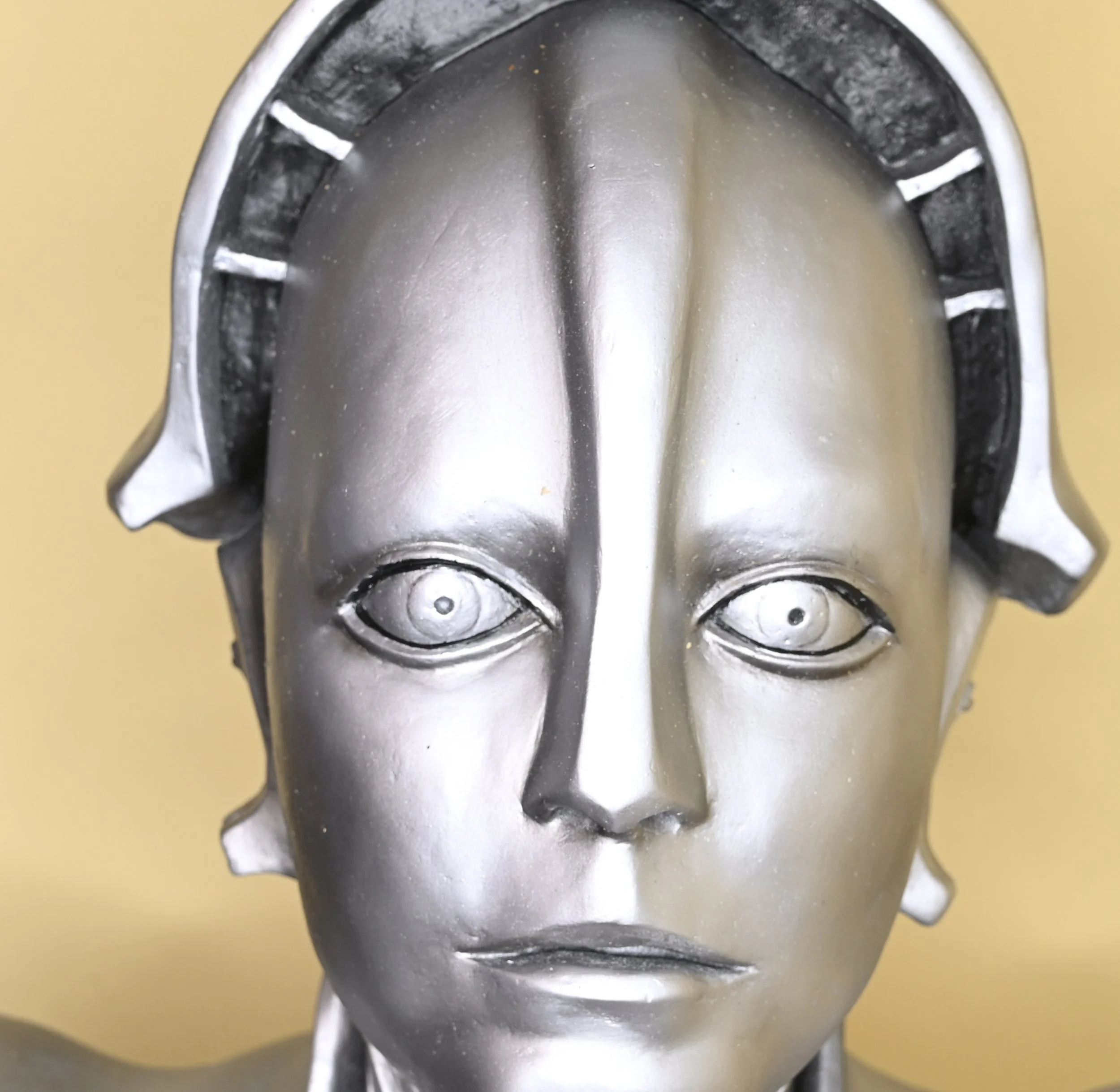 Metropolis Robotrix (9).jpg