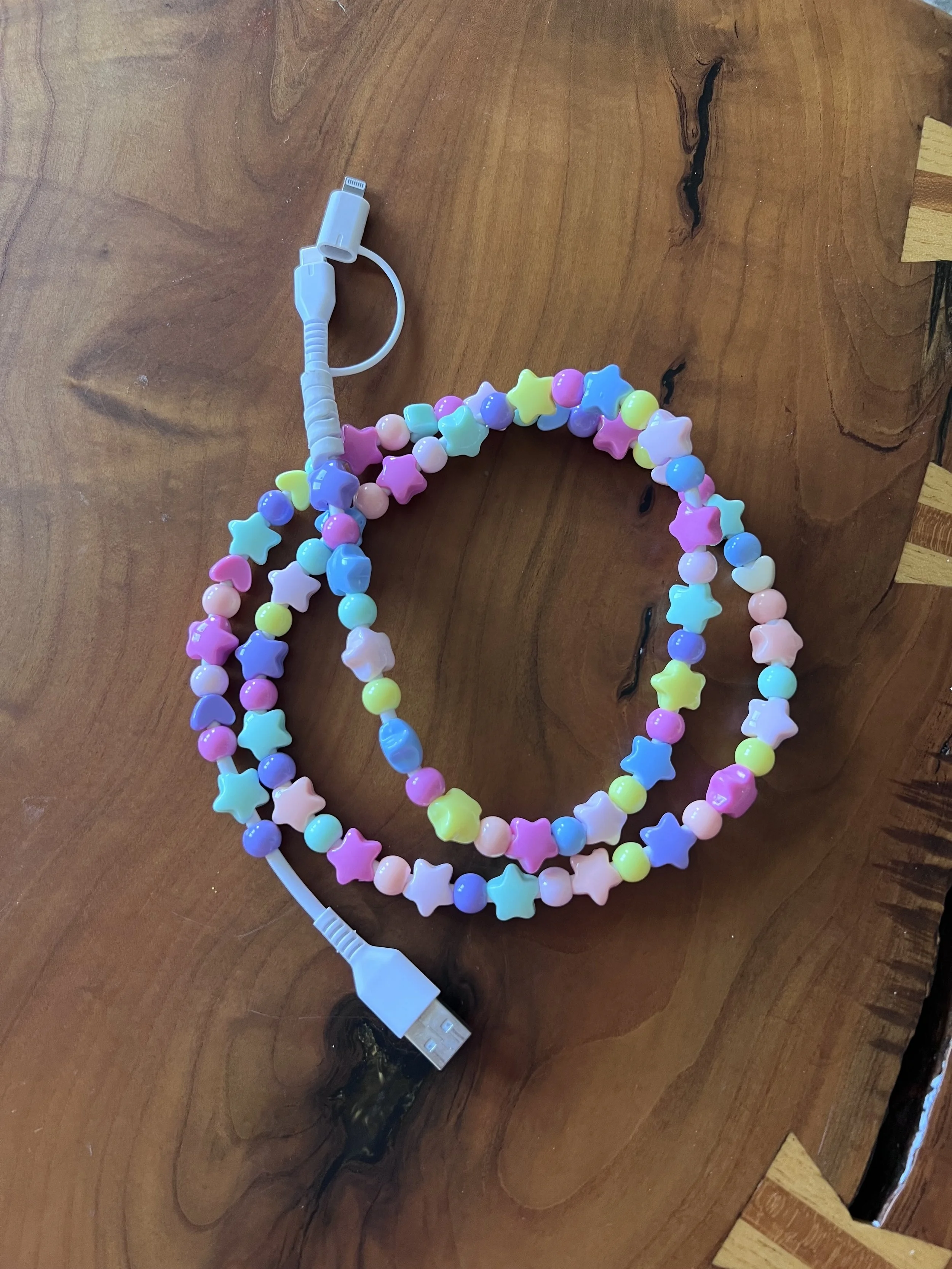 Girlypop beaded charging cable