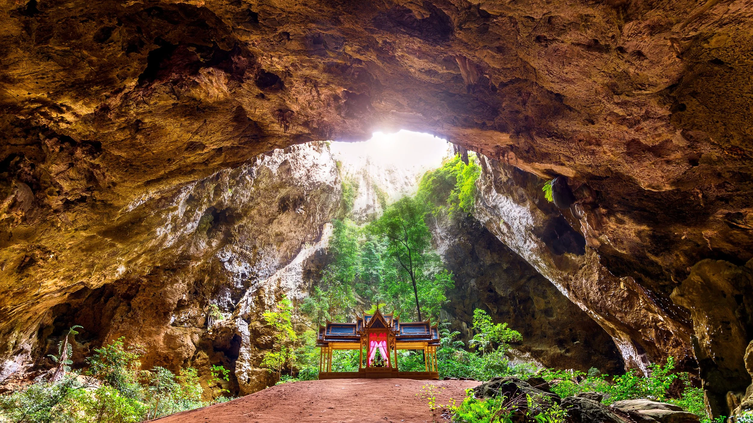 EXPLORE HUA HIN AND BEYOND
