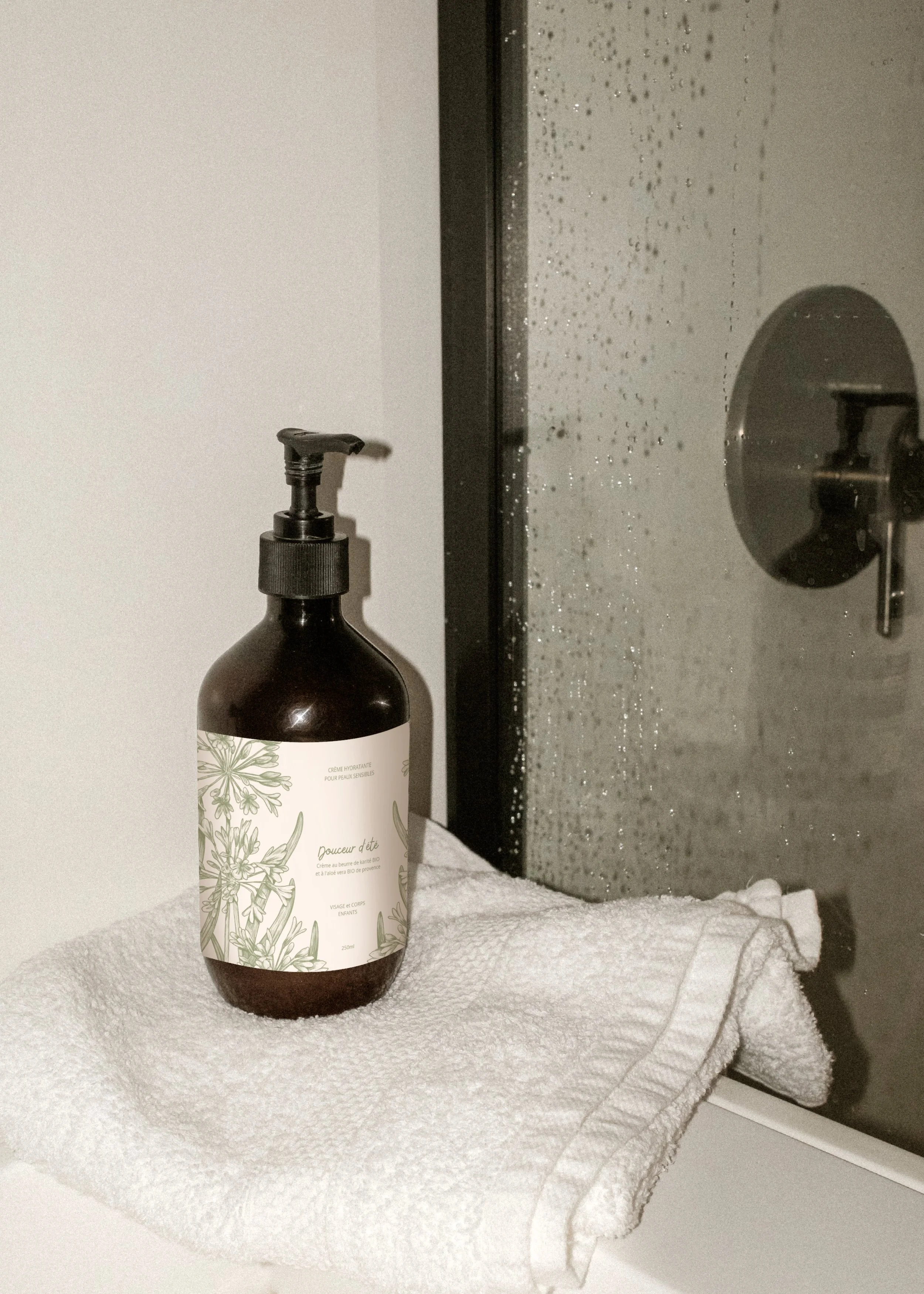 flacon créme Douceur d'été  (20241121104104).jpg