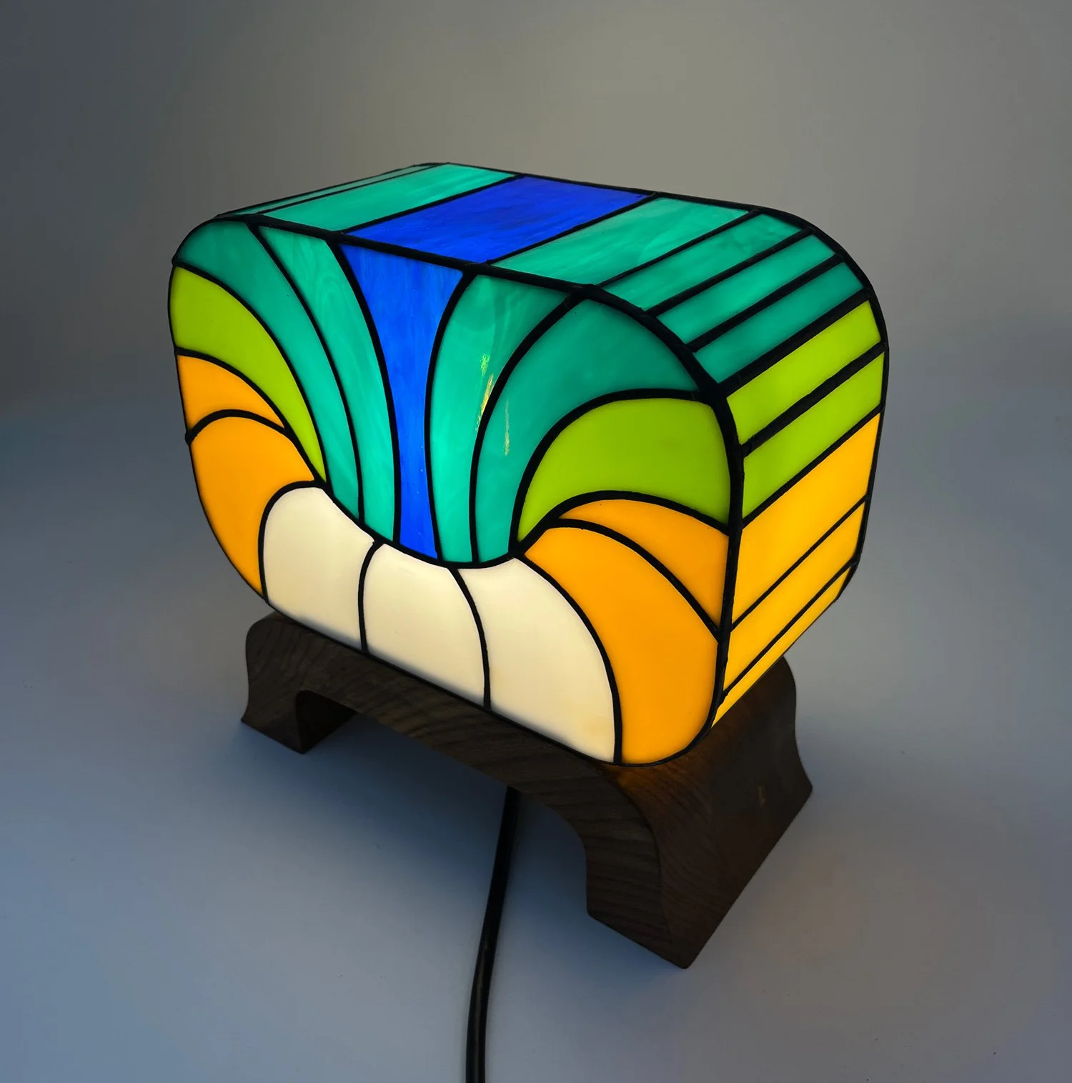 Eirlume Studio Stained Glass Lamp Retro