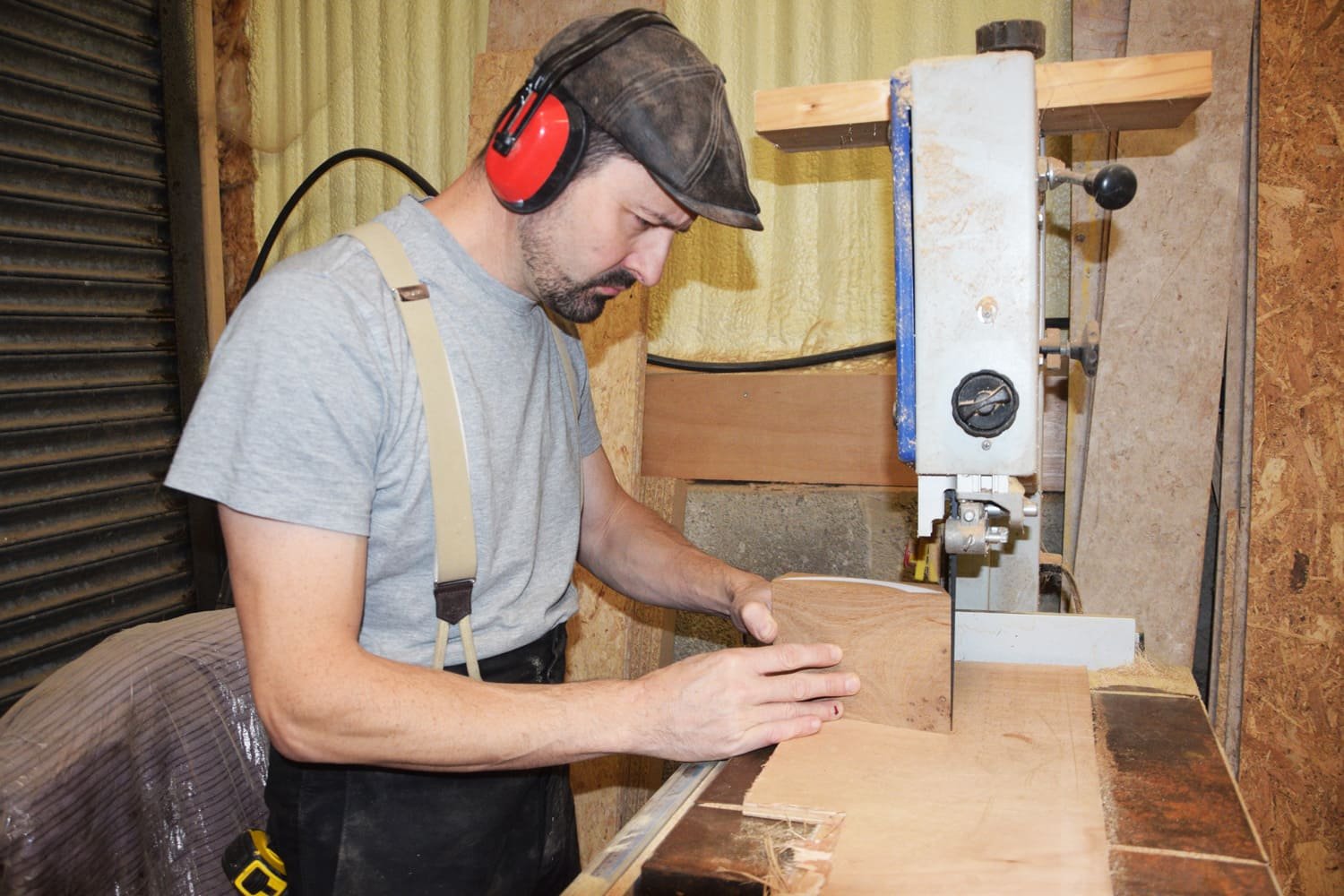 Charlie from Eirlume Studio making lamp base