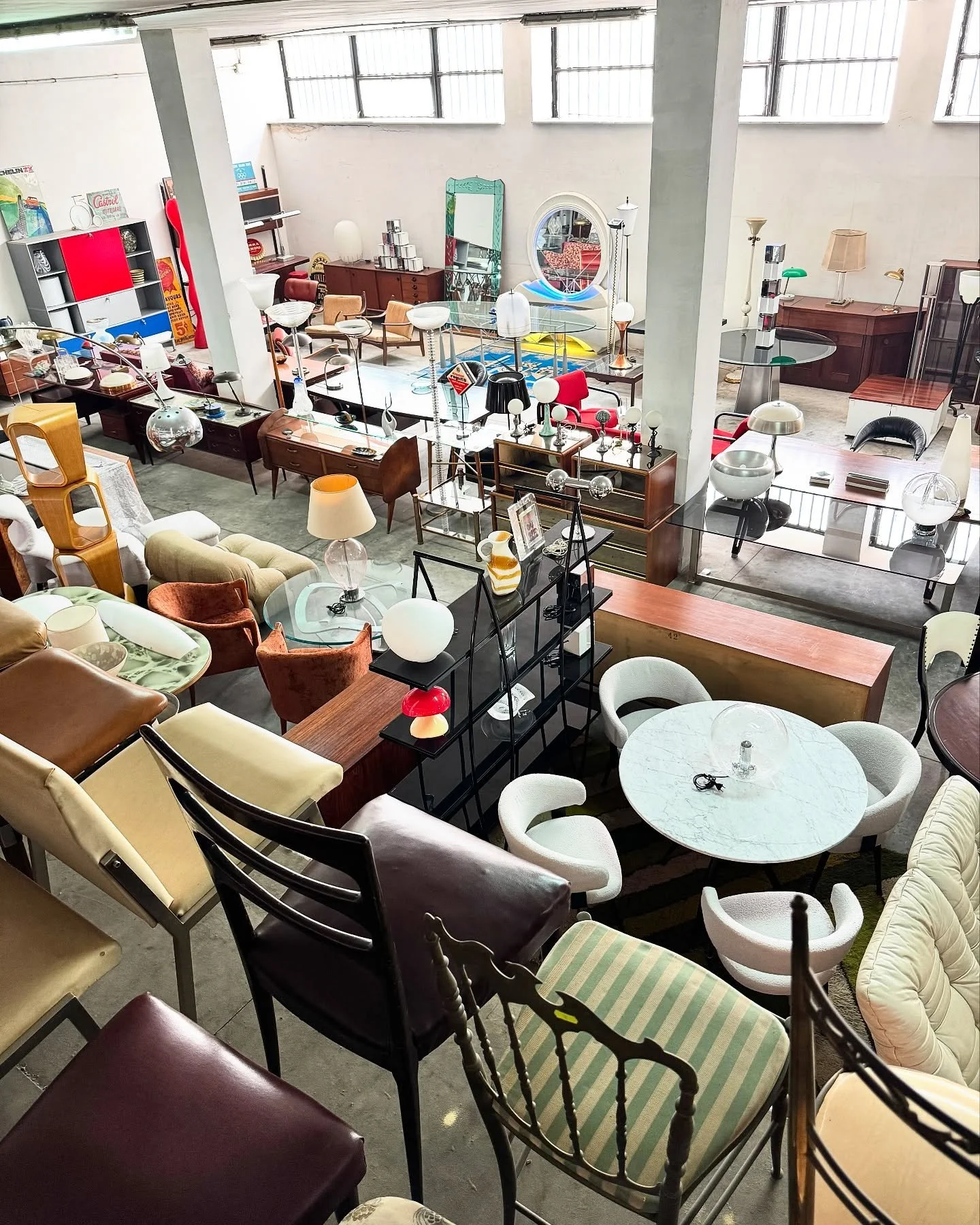 Impressioni dal nostro showroom (Pt. 4) @emporium_900 โจ
๐ Showroom a Quarto (Napoli)
๐๏ธ Appuntamenti: Lun–Sab | 10:00–14:00
๐ Vuoi info o prezzi? Scrivici in privato!
๐ Scopri di più su: emporium900.com
๐ Spediamo in tutta Ita