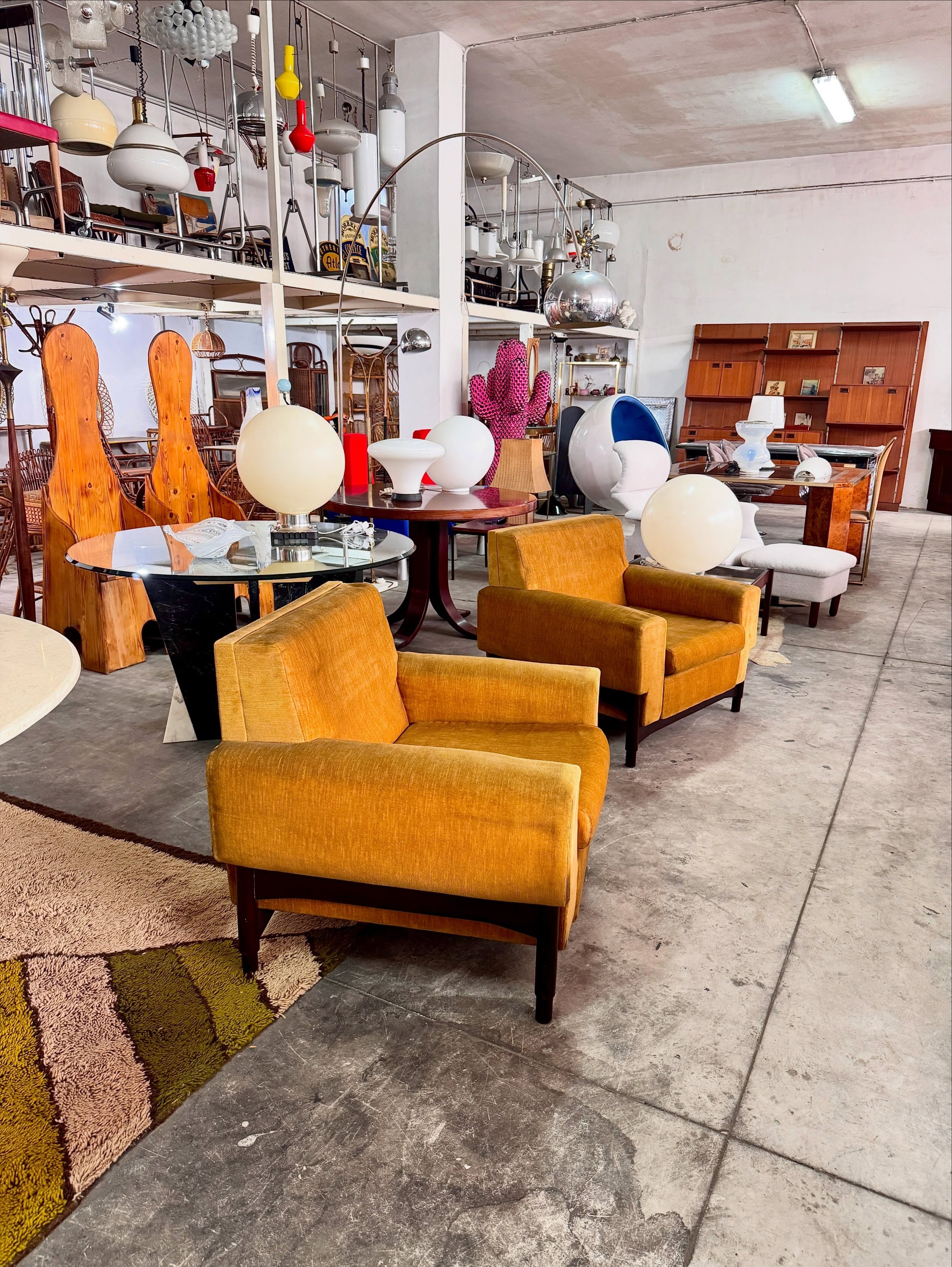 Vieni a trovarci in showroom oppure scopri la nostra collezione completa online! 🥰

📍 Quarto (Napoli) - su appuntamento
🛋️ Collezione completa su emporium900.com
📩 DM per info

#napoli #arredamento #modernariato #design #vintage
