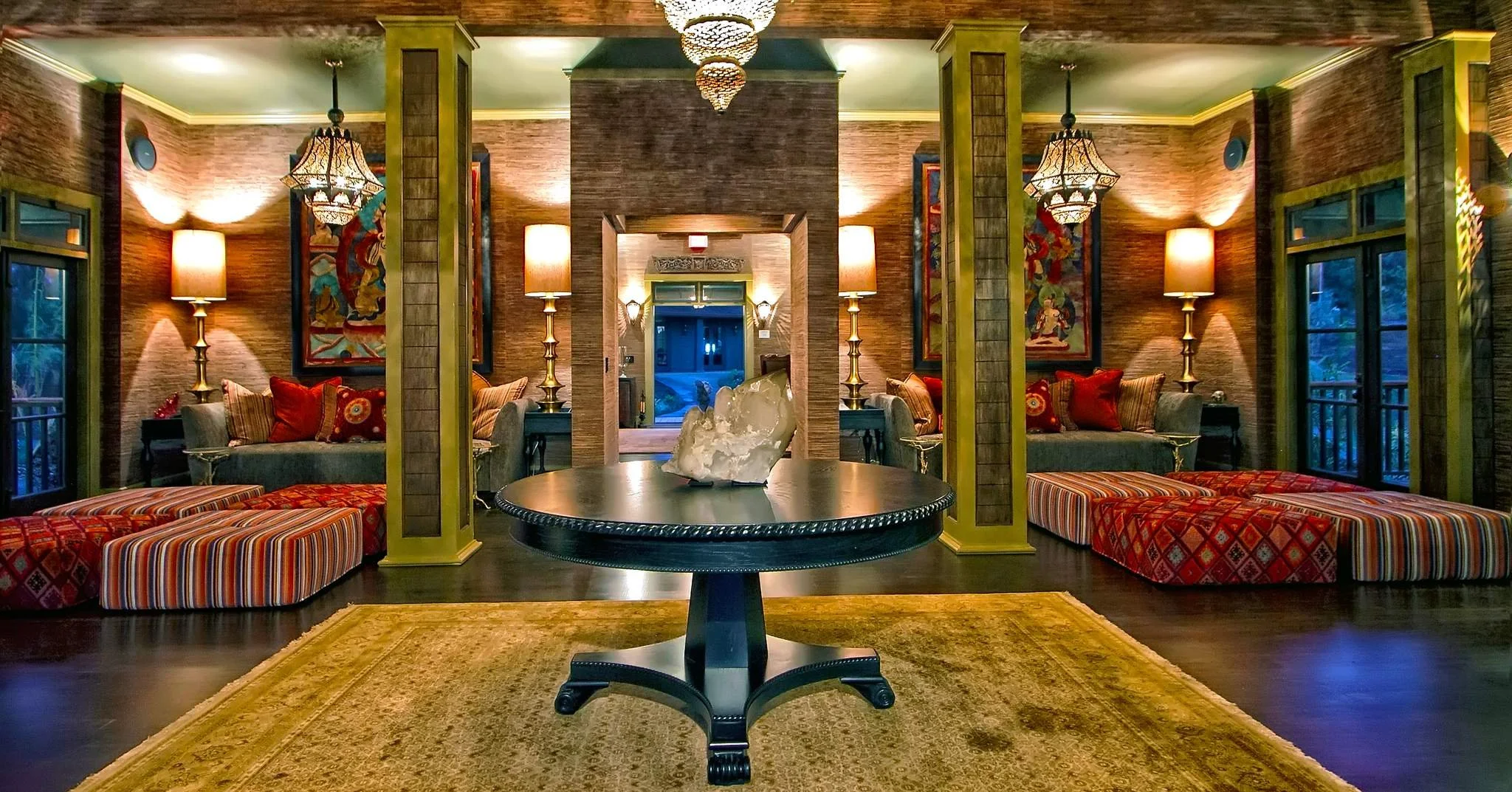 stretch-retreat-lumeria-lobby.jpg