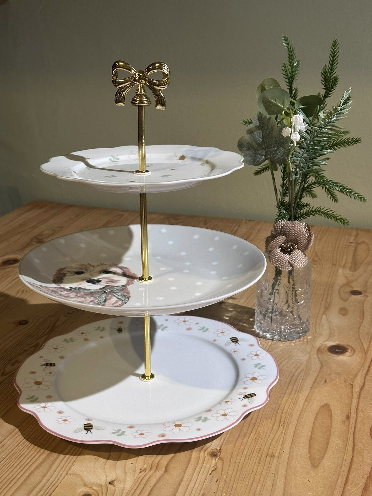 New afternoon tea stands