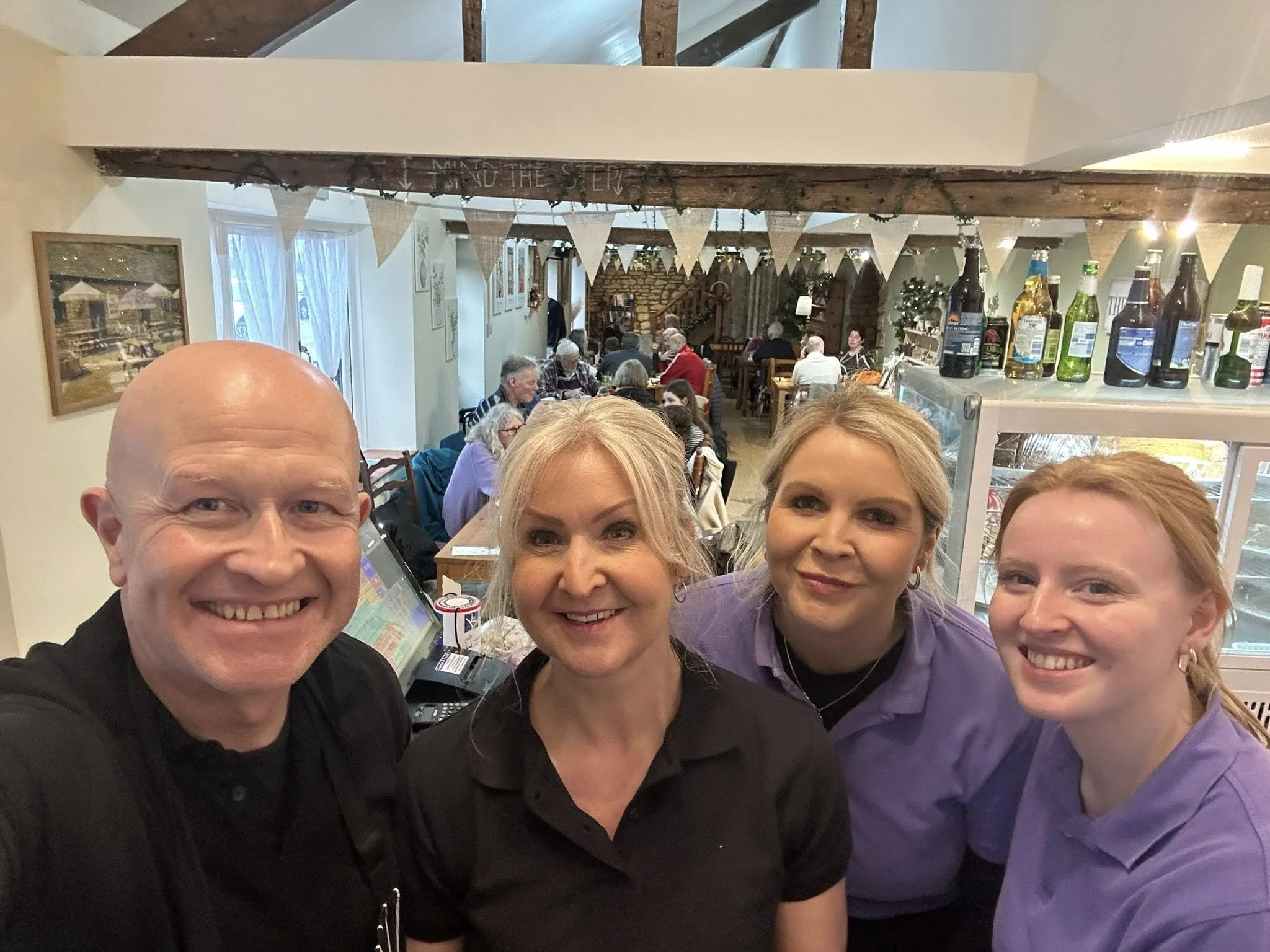 Another busy day at The Artea Room