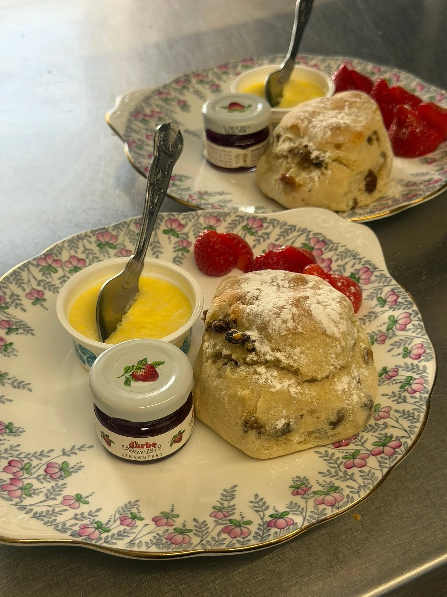 Scones from The Artea Room.jpg