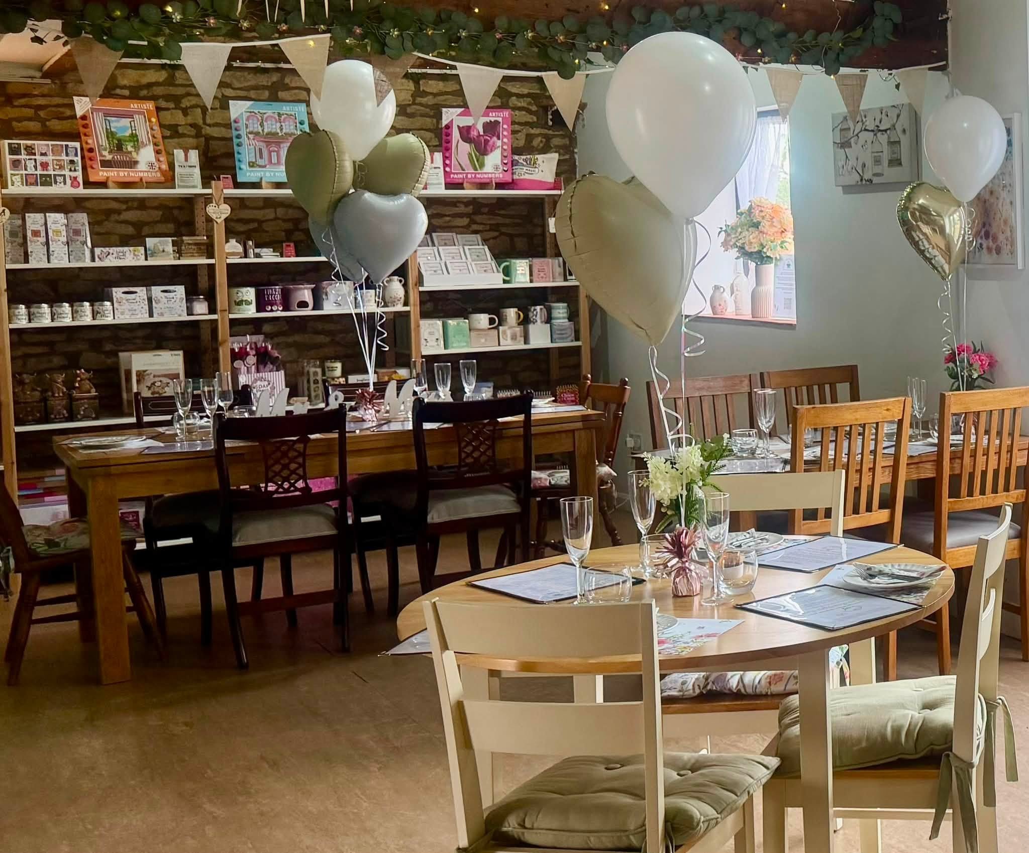 Wedding decorations at The Artea Room.jpg