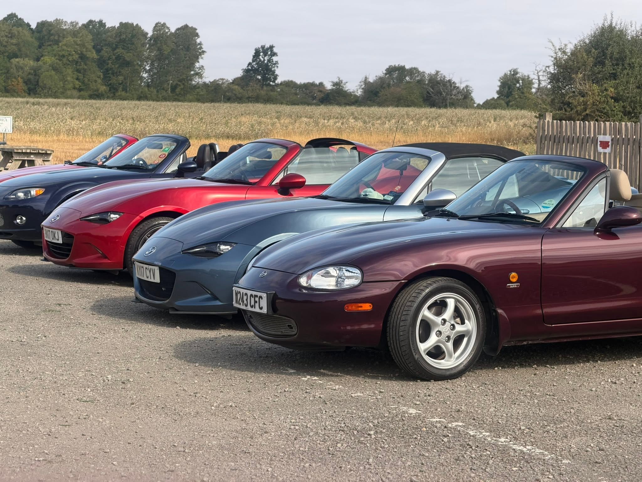 MX-5 group starts the weekend with breakfast at The Artea Room