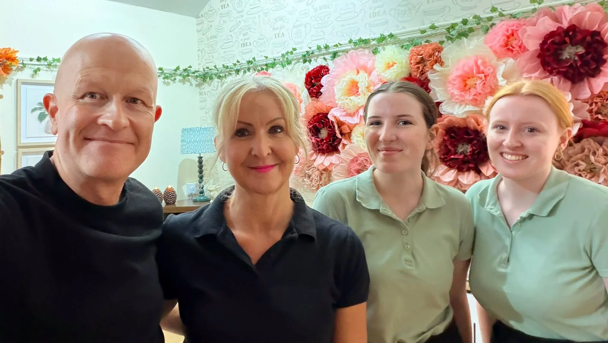 A busy Saturday at The Artea Room – and our new pies are already a hit!
