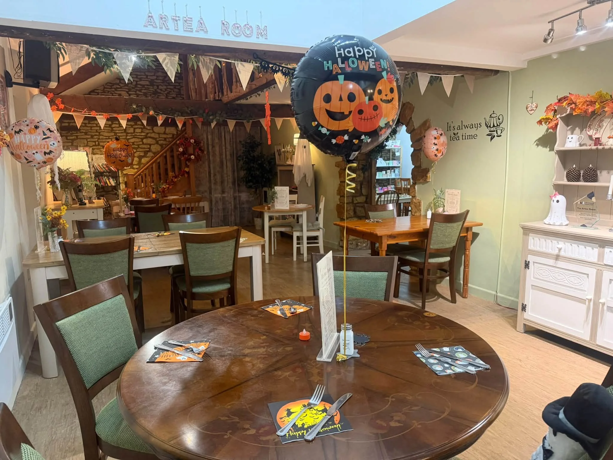 Halloween at The Artea Room – enter if you dare! 🎃👻