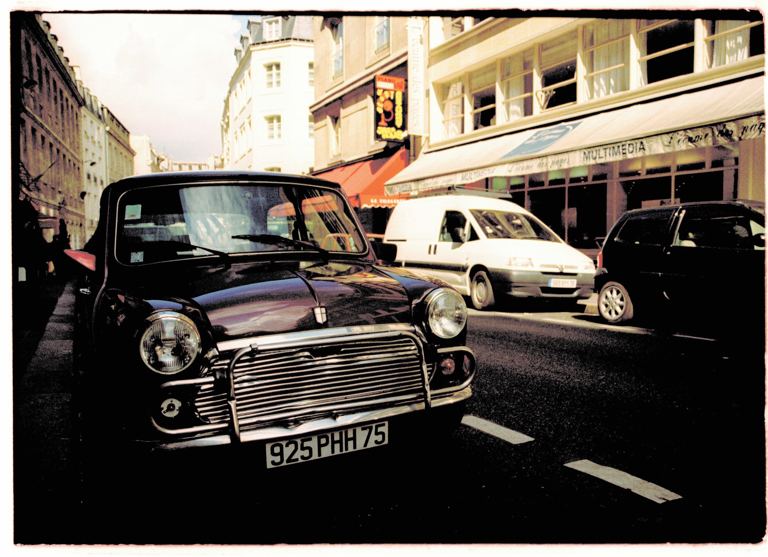 Car-Paris+rtd.jpg