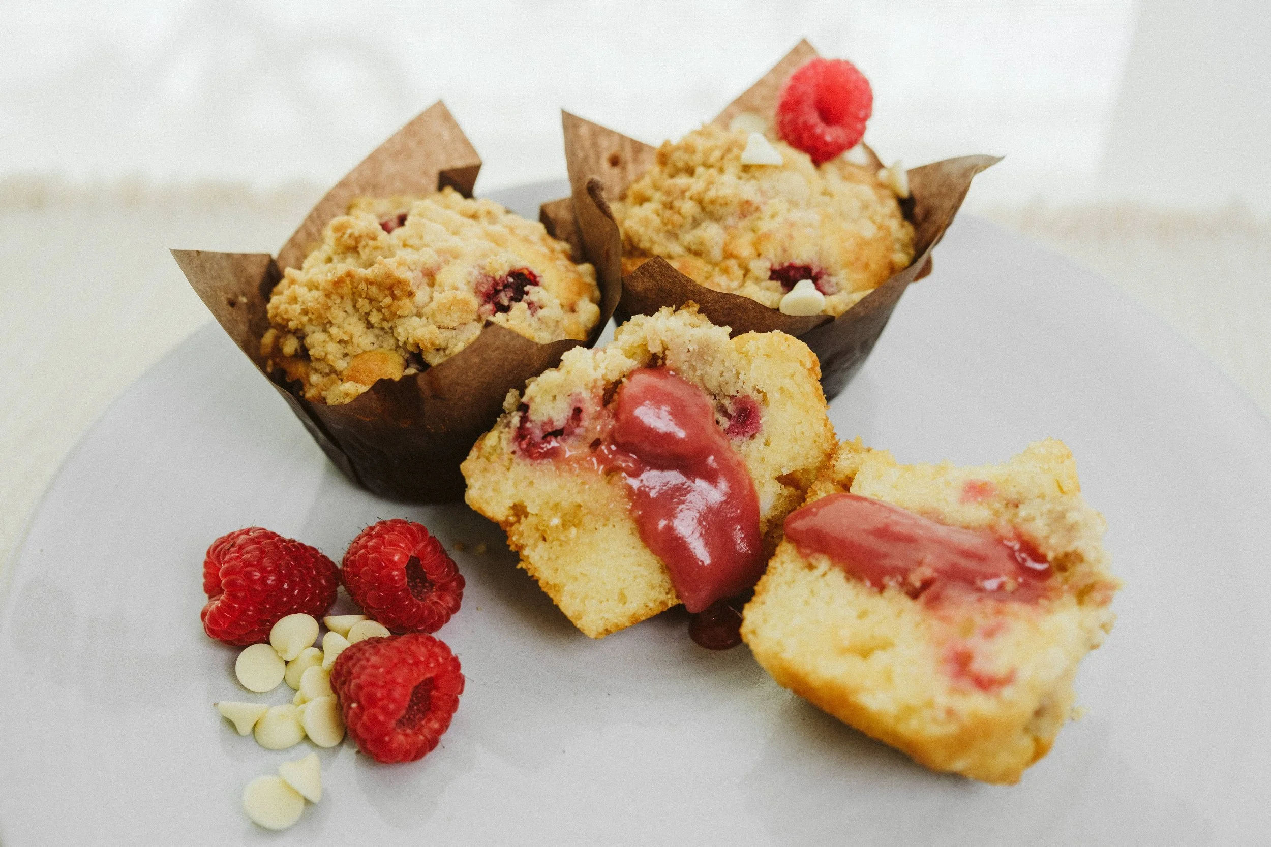 raspberry-muffin-for-filling.jpg