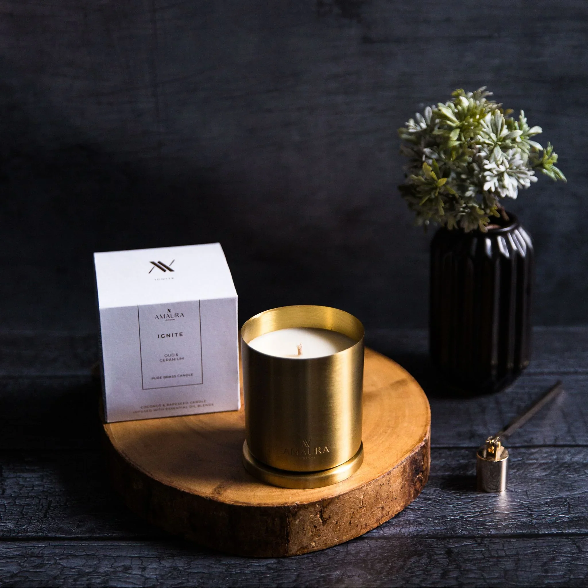 Amaura London | Allure - Luxury Candle | Patchouli, Ylang Ylang & Magnolia Blossom | 280g 50hr burn