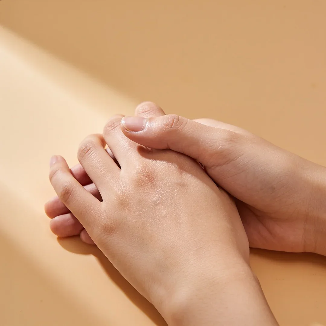 hand_lotion_image_1.webp