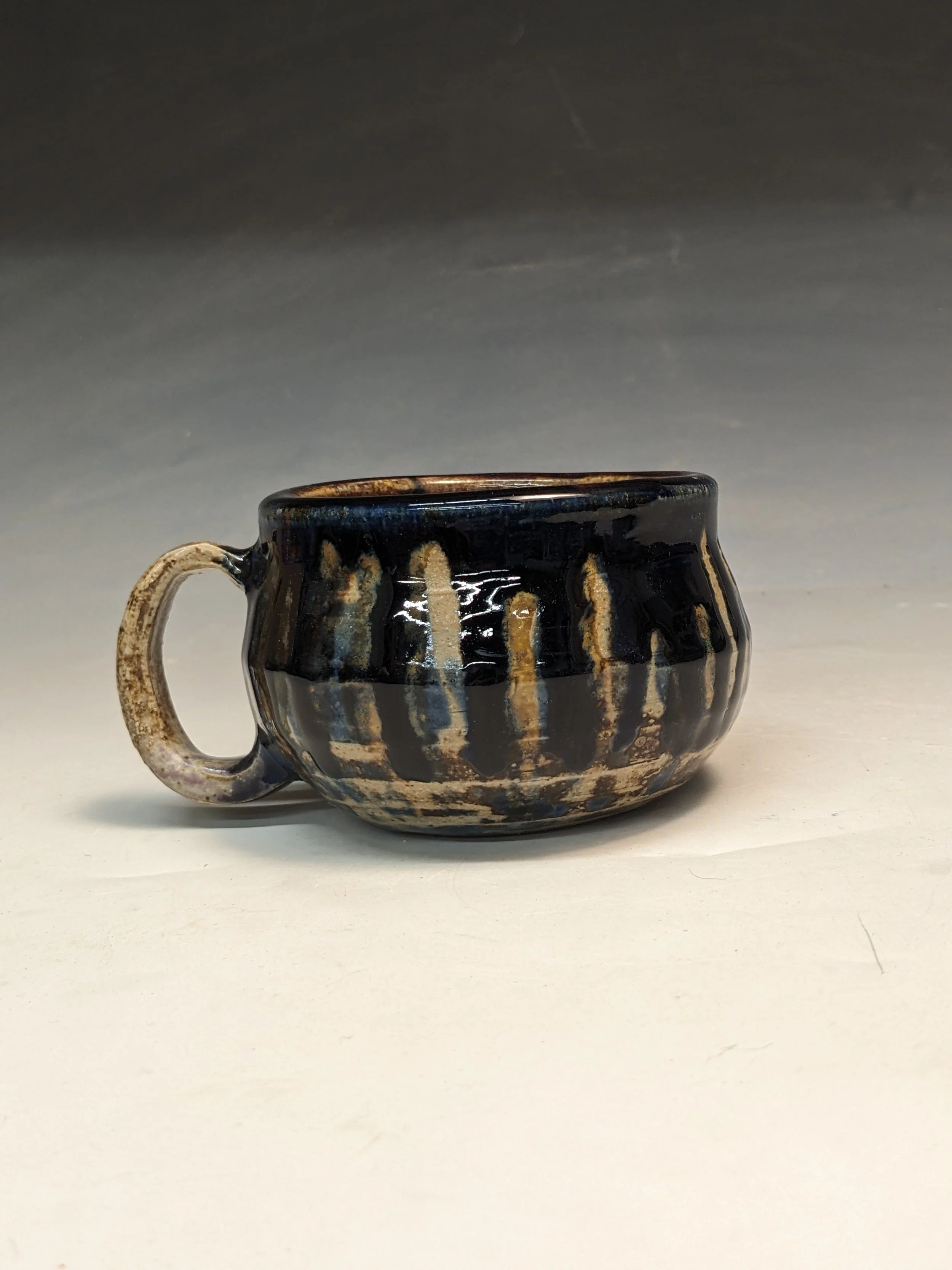 DRIPPY CUP #1
2025
stoneware