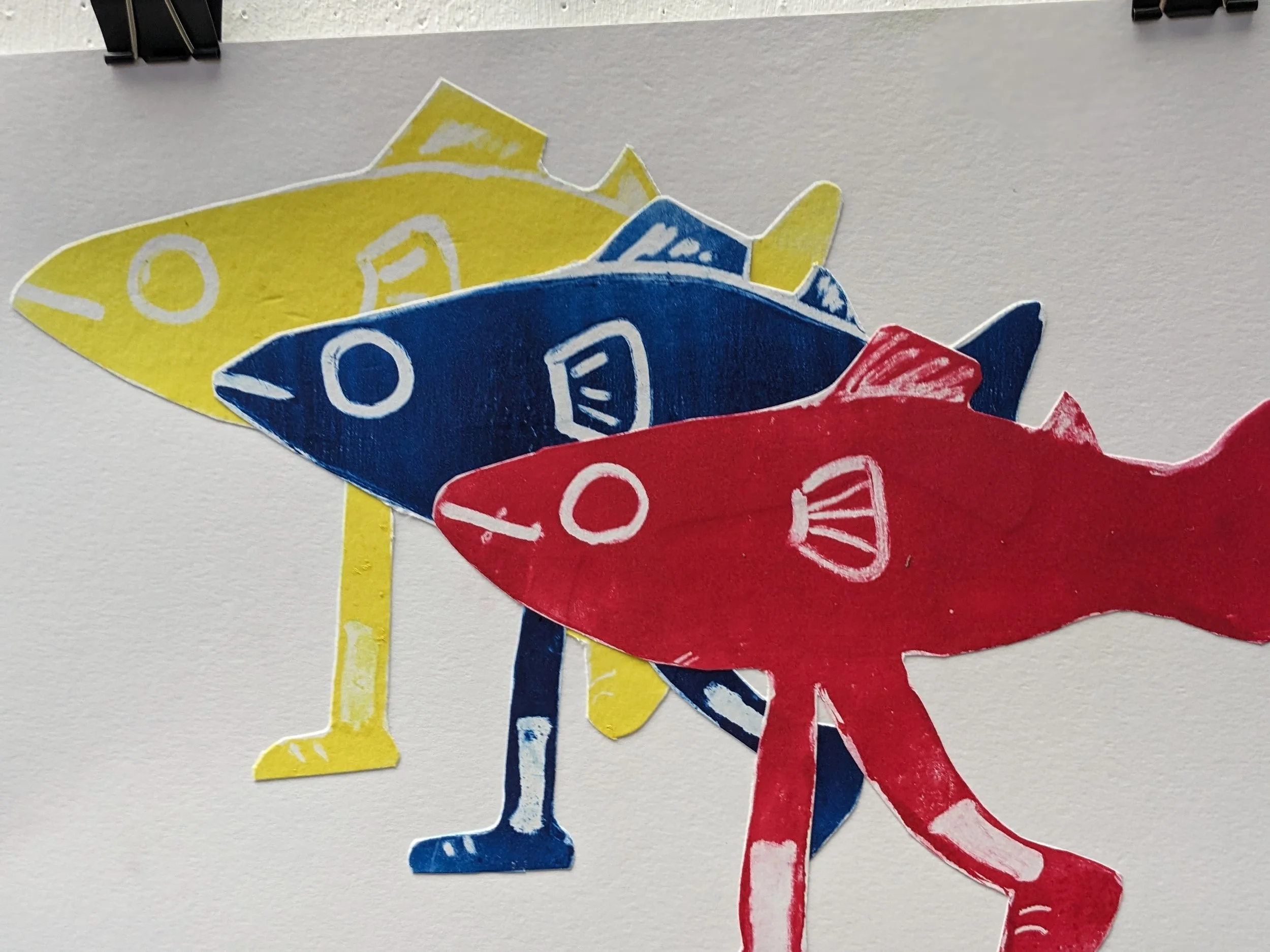 WALING FISH THREE COLORS
2024
trace monotype