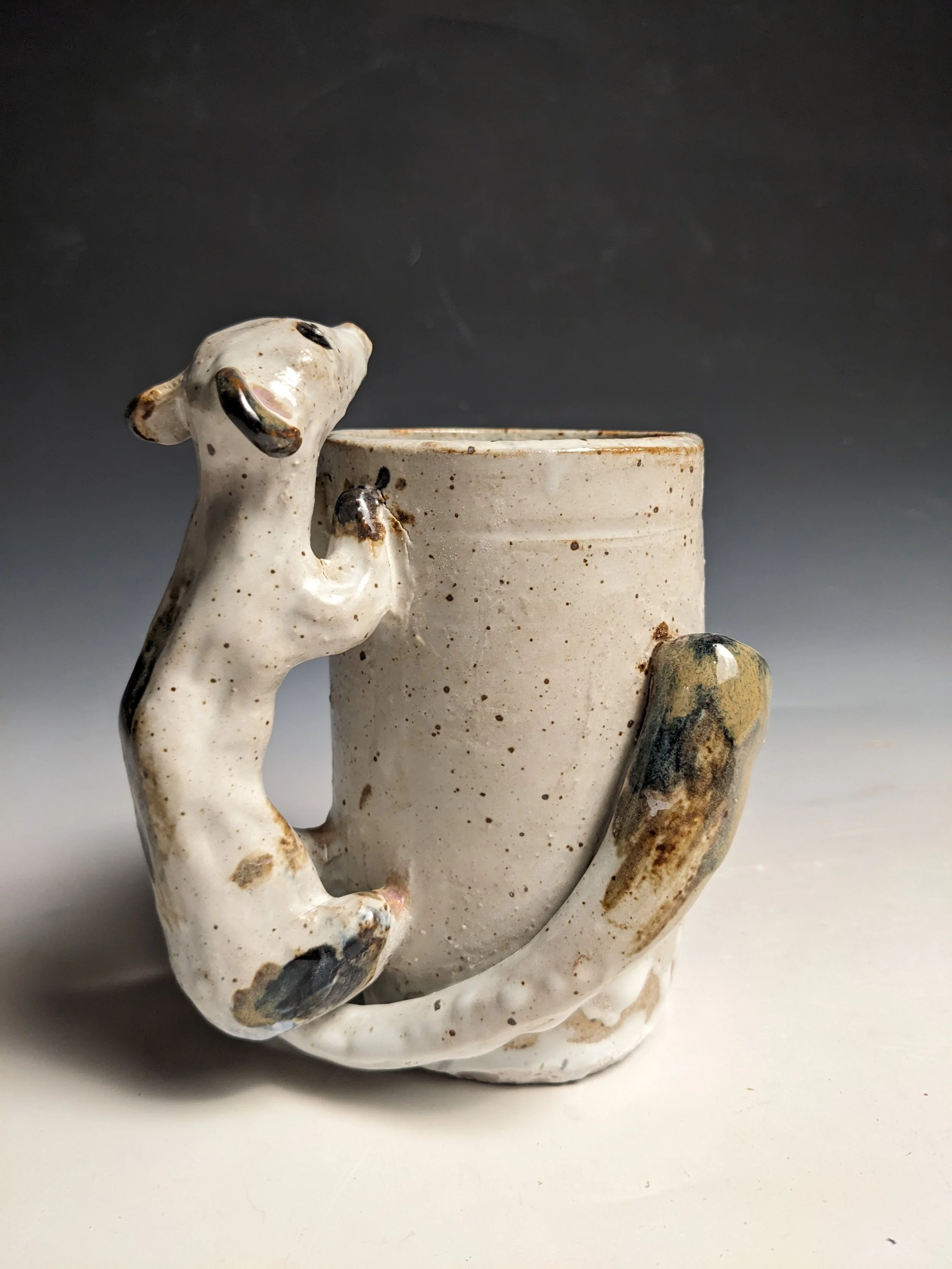 FERRET MUG
2024
stoneware