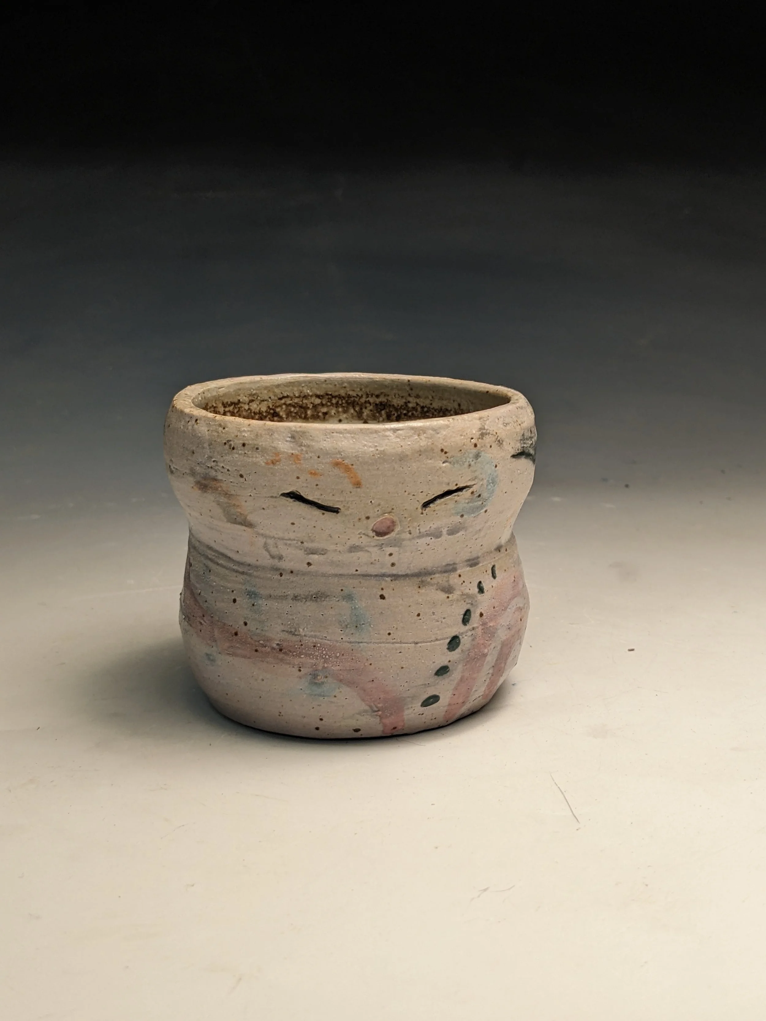 THE SLEEPY VESSEL
2025
stoneware
