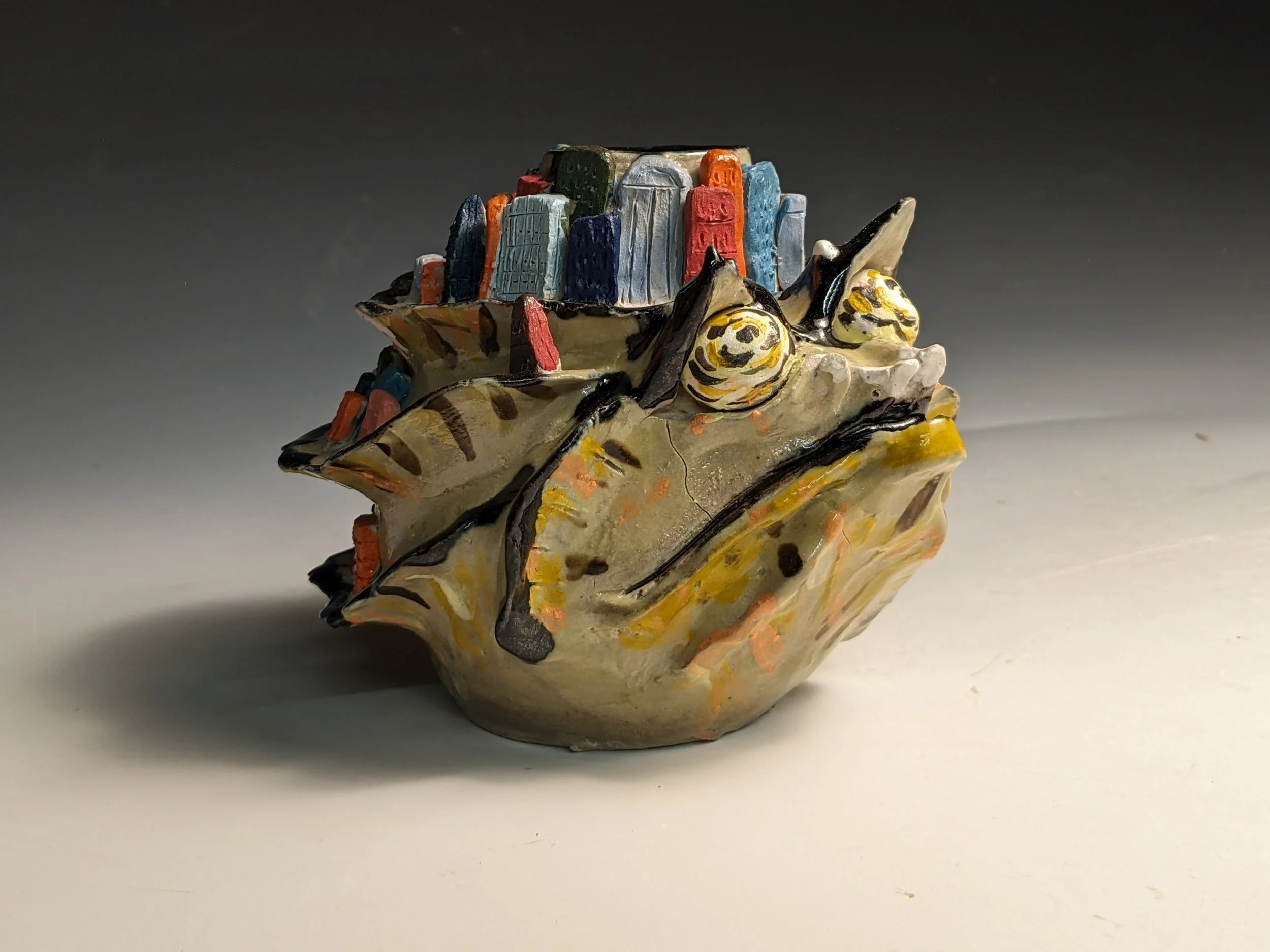 AMPHIBIAN CITY #7
2024
porcelain