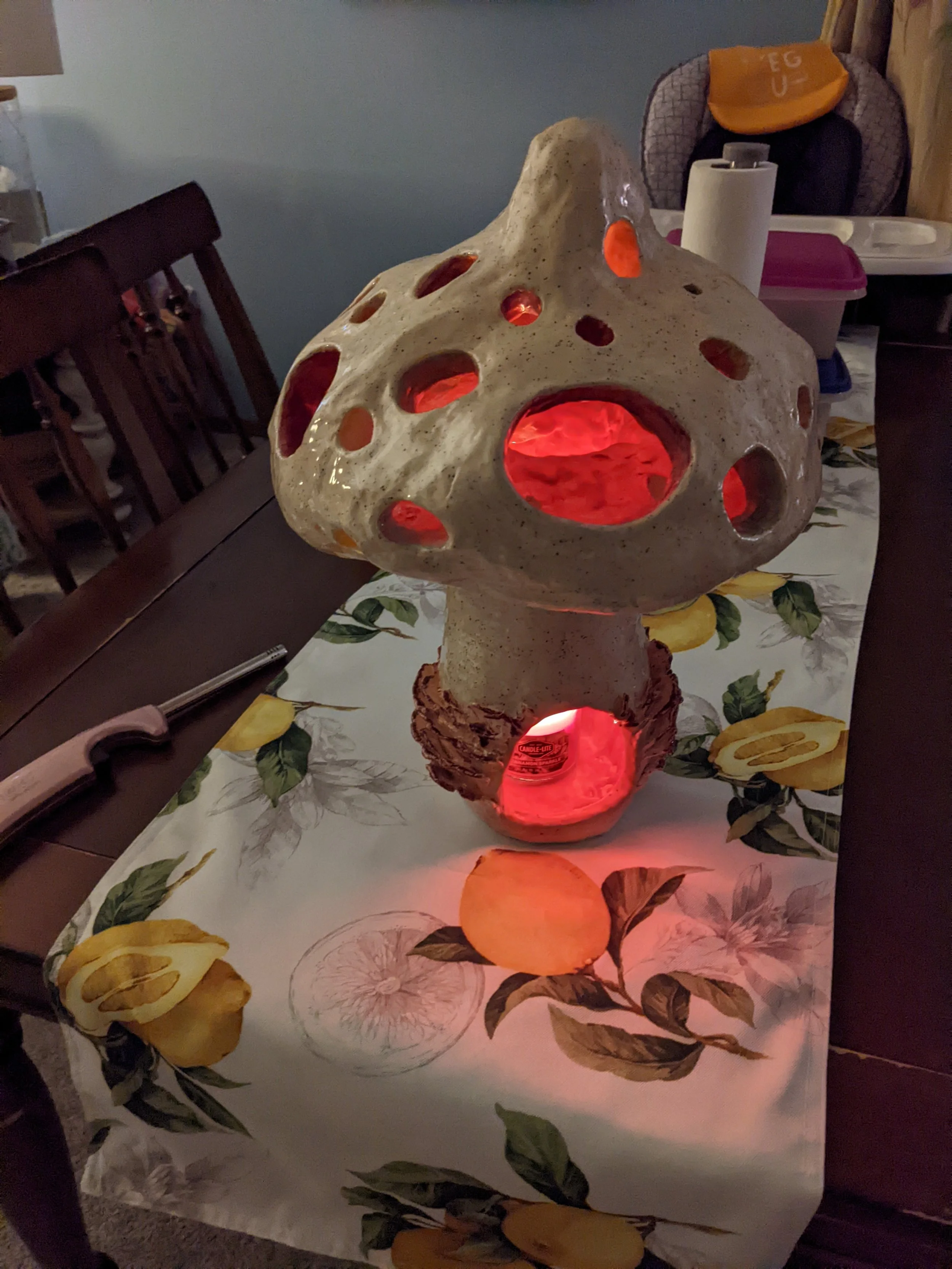 MUSHROOM LANTERN
2022
class clay