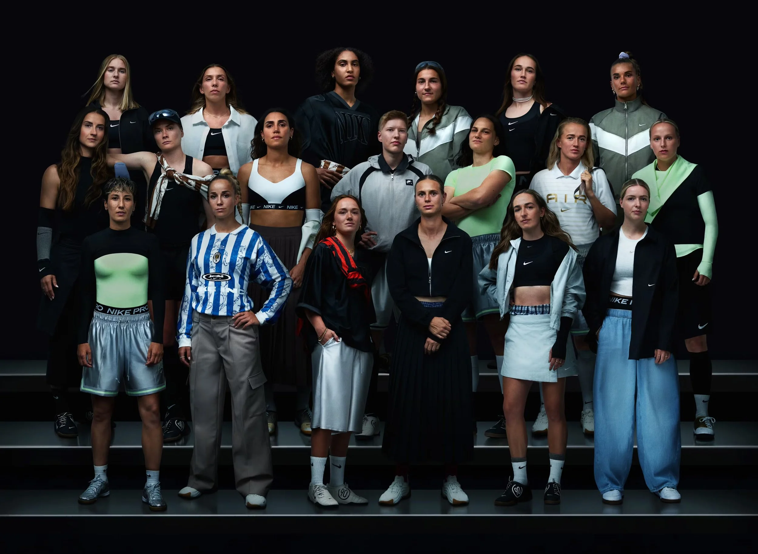 1752750979-tm_20250616_hs_nike_groupshot_mockup-last-correct-03-07-2025_v4-min.jpg