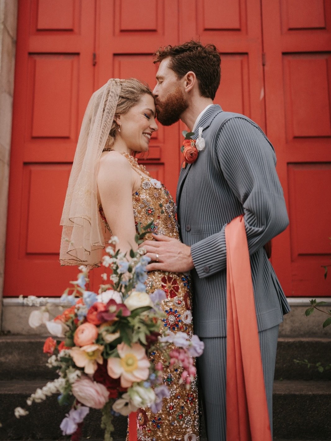 Had the privilege of floraling K&amp;J&rsquo;s stunning big day a few weeks ago 🤎

A fun &amp; vibrant palette of sunset tones with splashes of blue and white, layering textures and mixing fresh and dried for a wild and abundant look. Spring mix of 