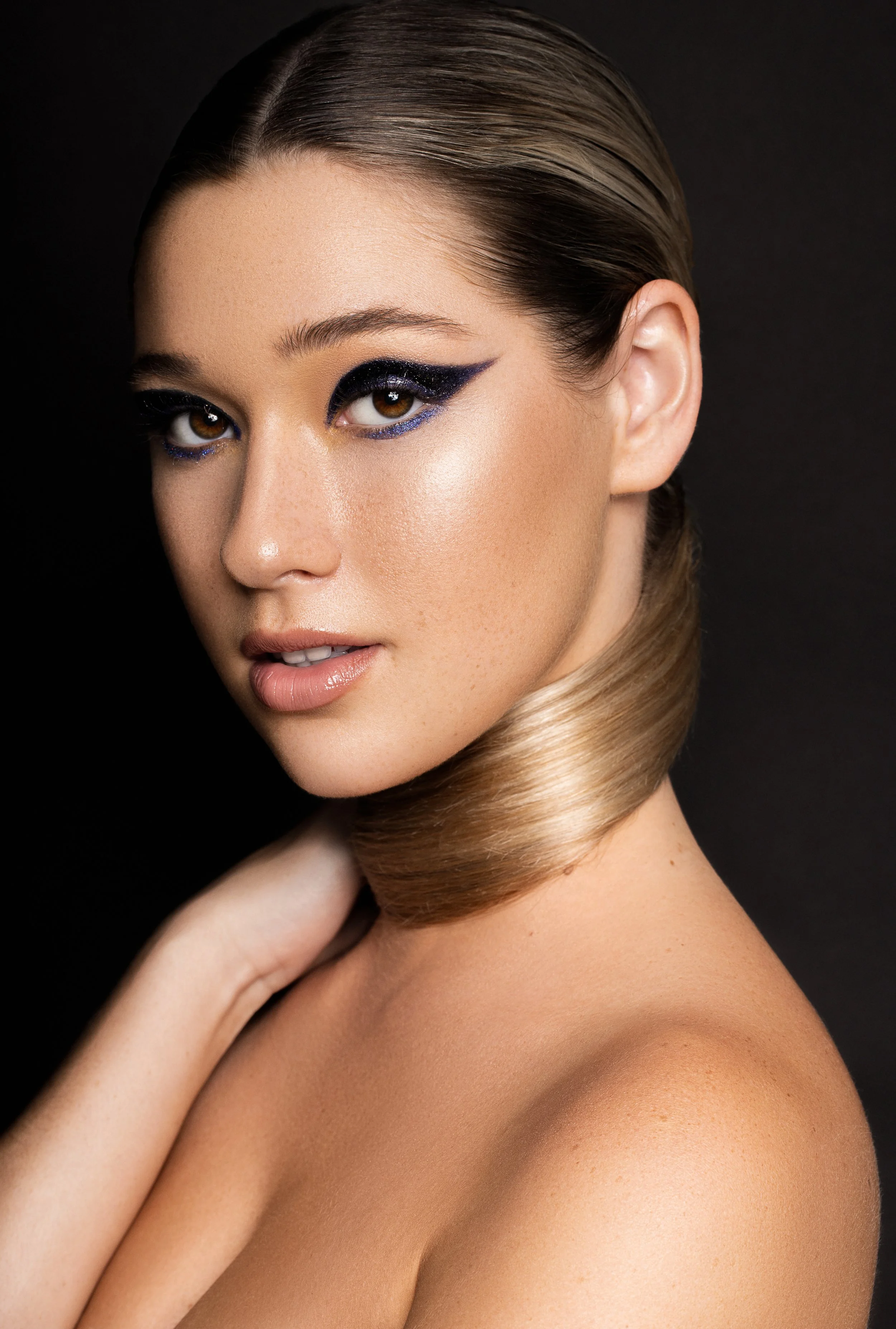 Kay Beauty Round 10138.jpg