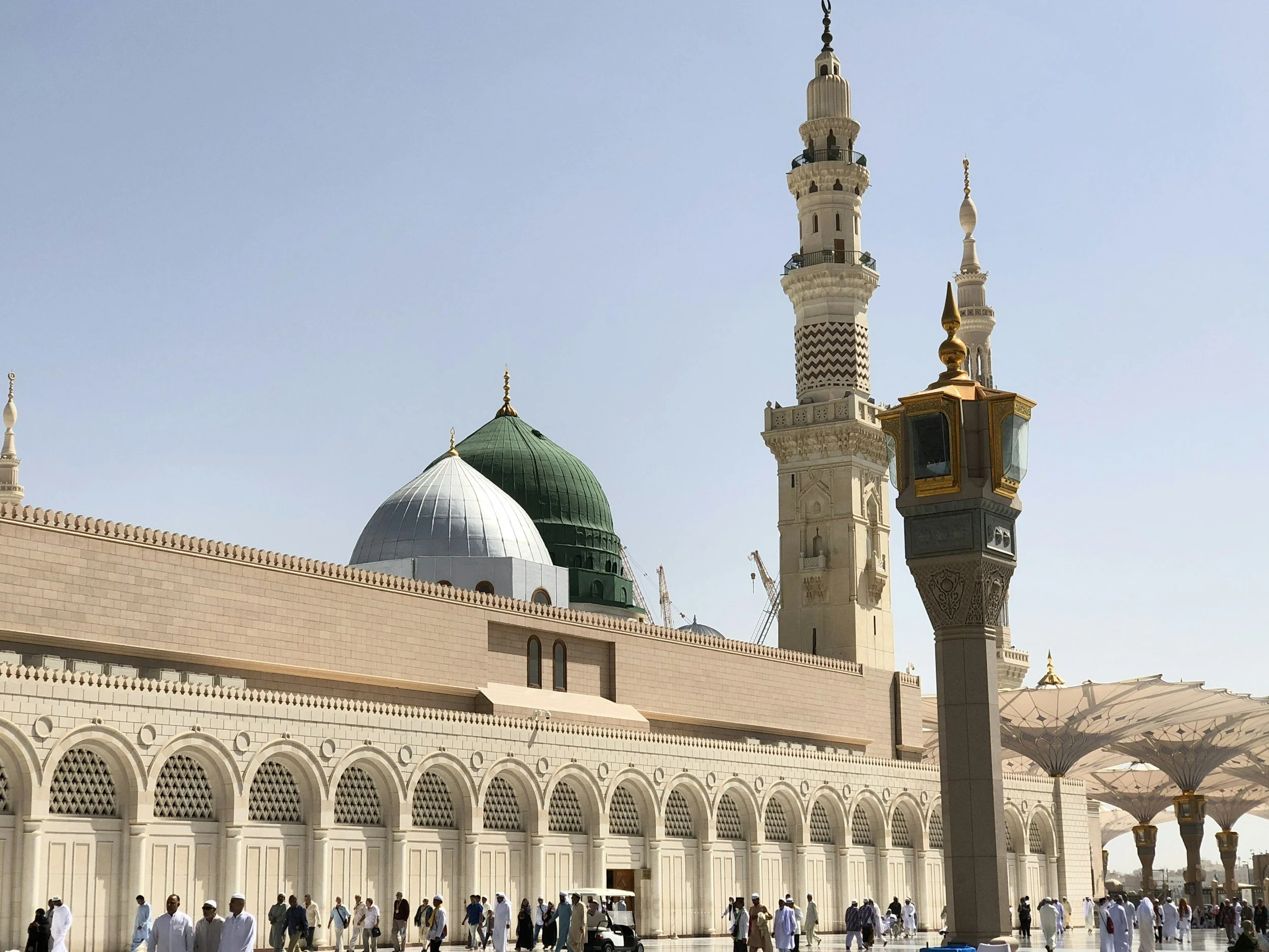 Mutter-Kind Umra 2027/2028 – islamische Pilgerreise nach Mekka und Medina für Mütter mit ihren Kindern auf den Spuren Hajars zwischen Safa und Marwa