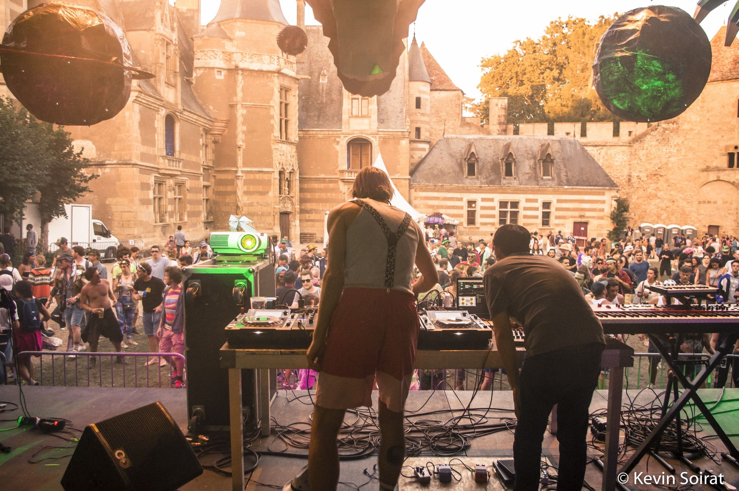 15 Electronic Music Festivals Happening at French Châteaux in 2025