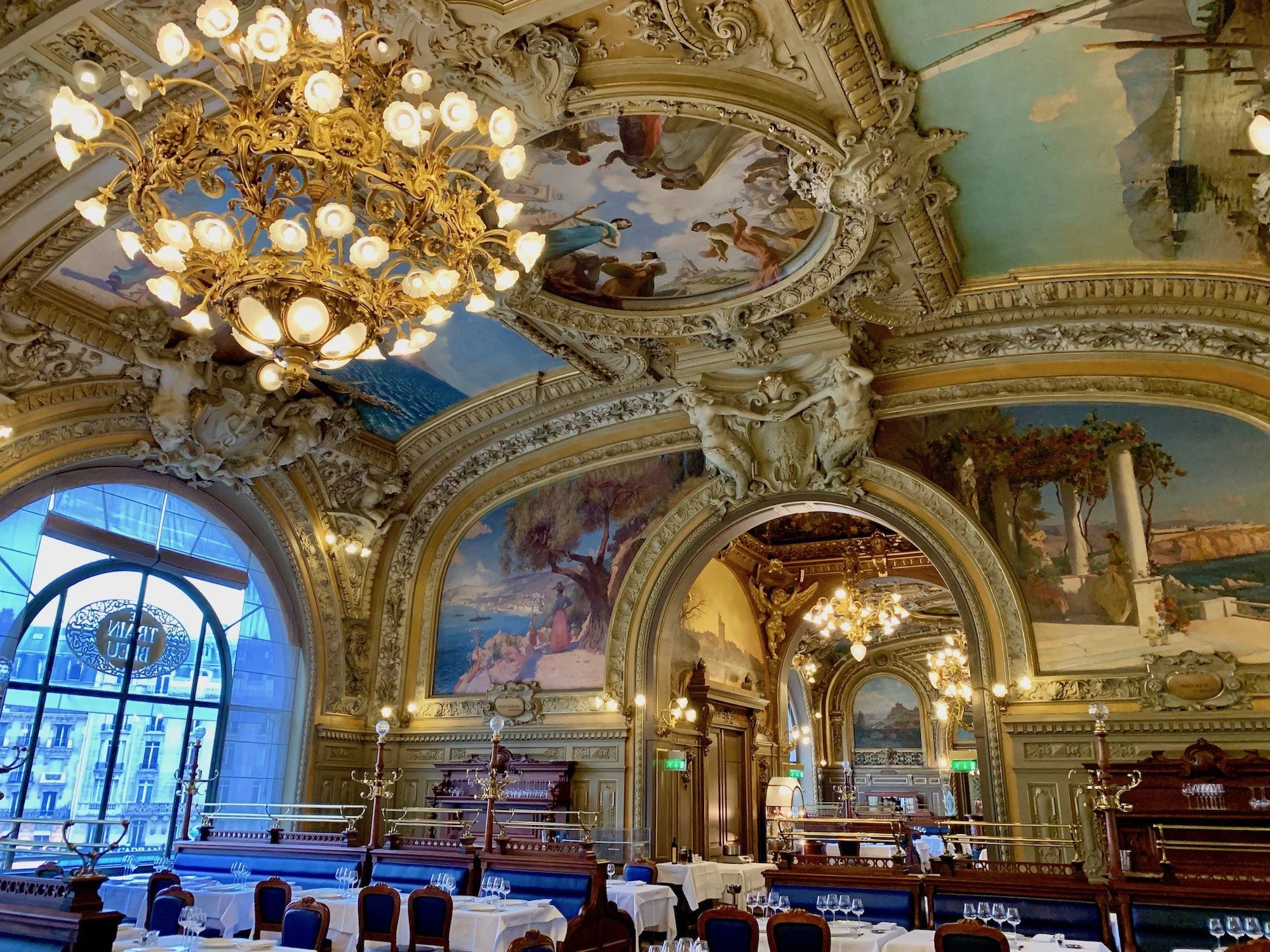 A Field Guide to France's Train Stations: Vibes, Snacks, and Mild Existential Dread