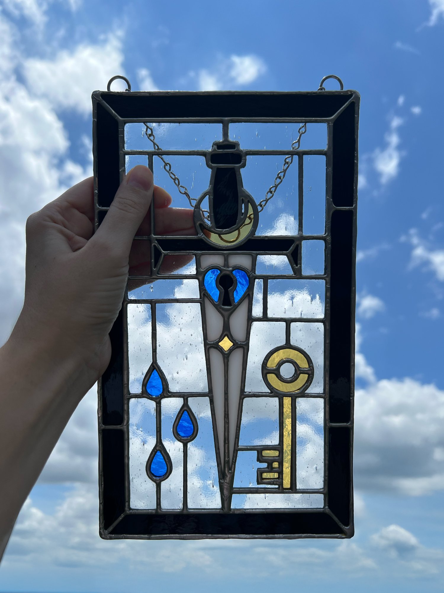 SwordKeyStainedGlass1.jpg
