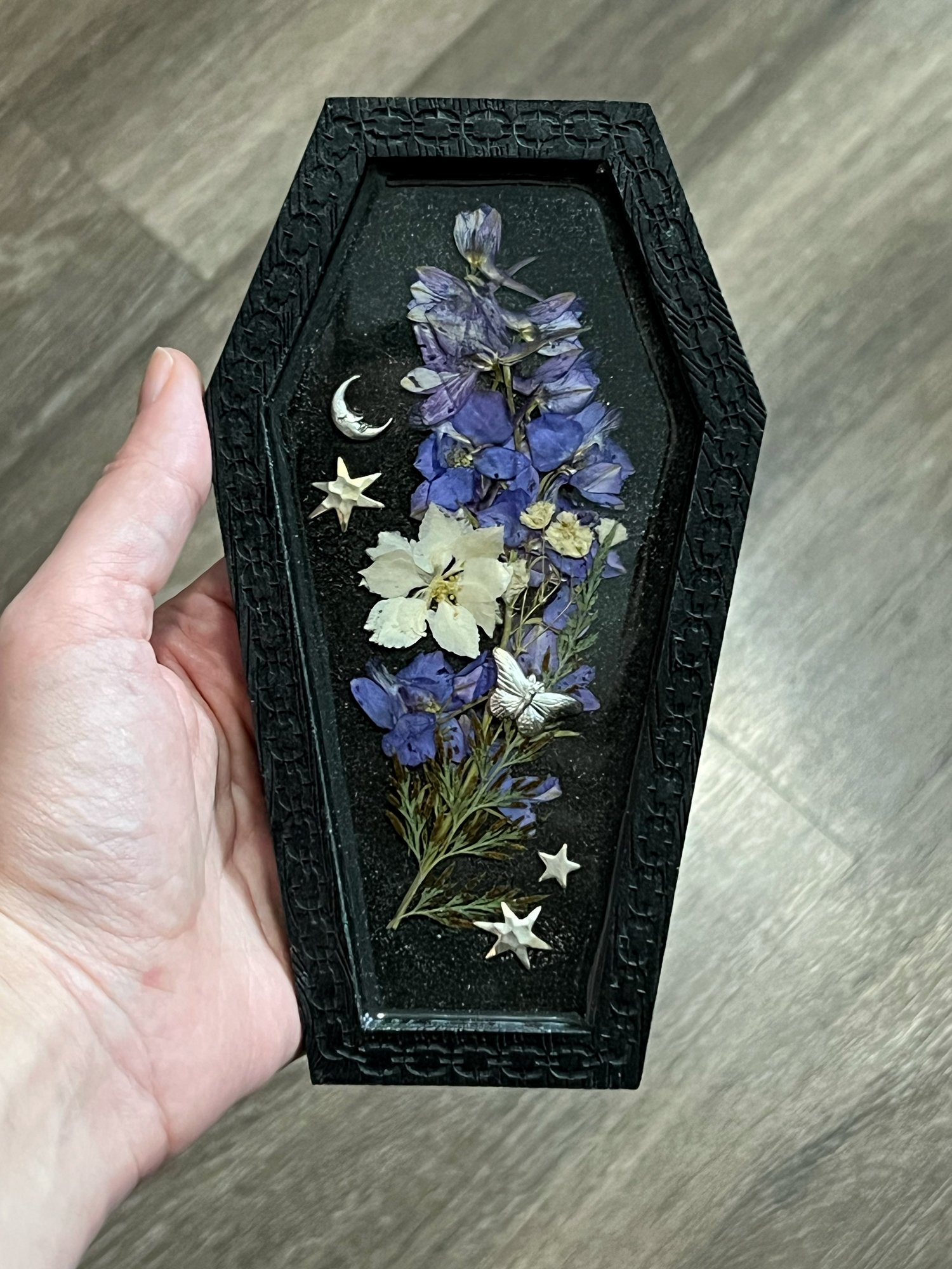 CoffinFloralWallHanging8.jpg