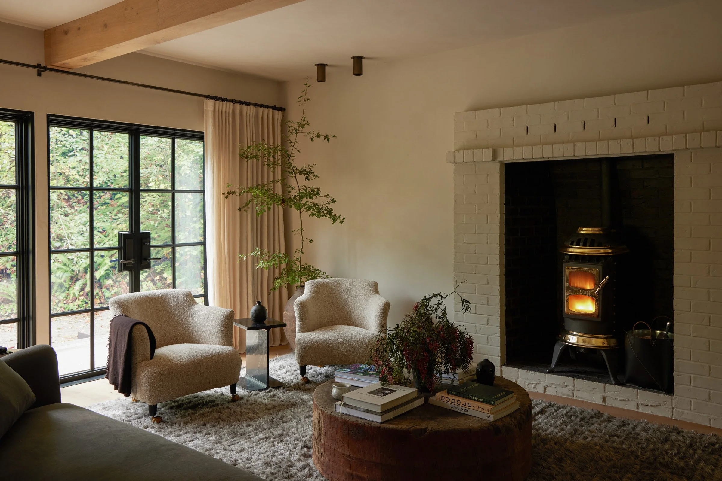 KD Country House Living room 8.jpg