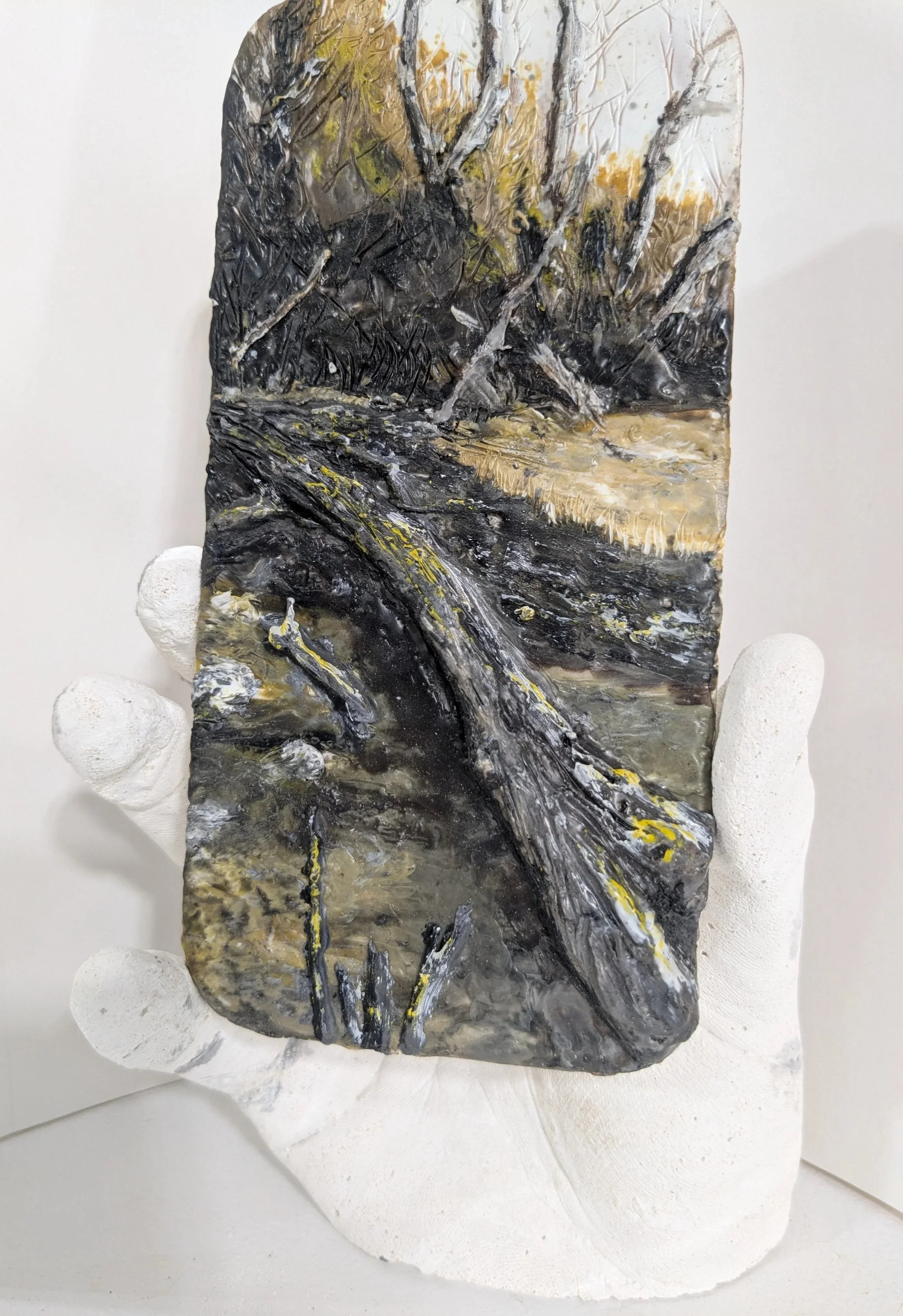 Golden Hour,
encaustic on panel,
8’’ x 4.5’’ x 4''