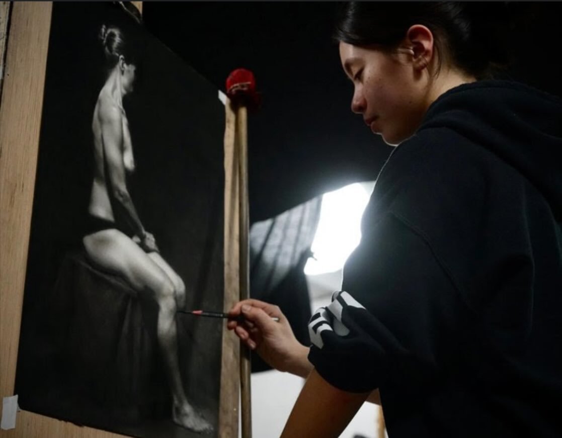 The Miano Academy of Art Summer Intensive is approaching!

For the next several weeks, artists will spend their days immersed in sustained figure and portrait poses, studying anatomy, and building strong foundations through careful observation and da