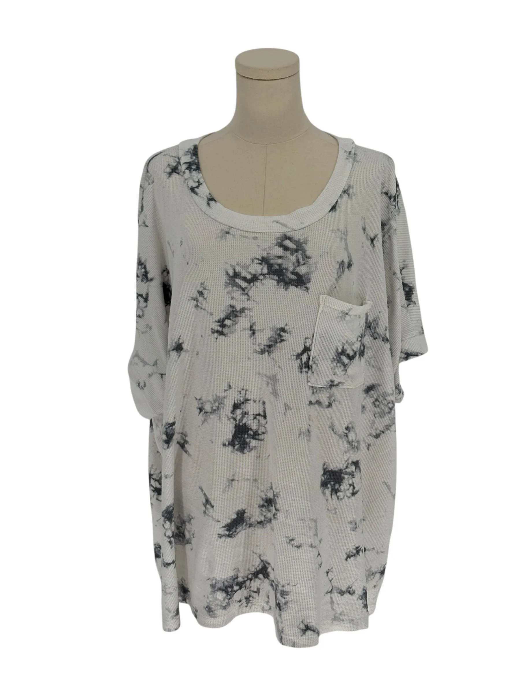 White Birch Tie Dye Waffle Knit Pocket T Shirt Top (Size 2X)