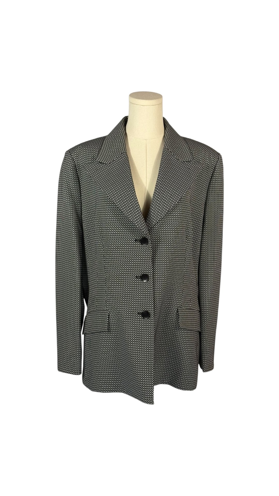 Le Suit Black & White Blazer w/ Lightly Padded Shoulders & Pockets (Size 18)