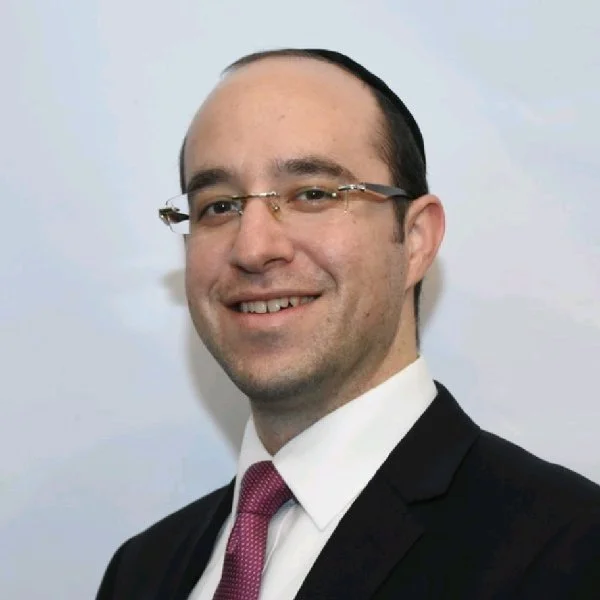 Shaya Gliksberg Headshot