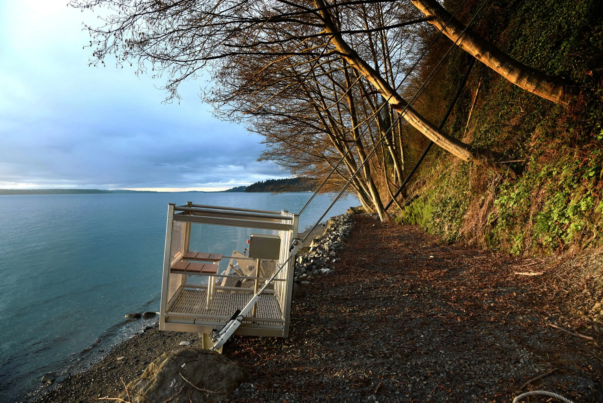 Bare Aluminum with Polycarbonate Panels Gondola on Beach copy.jpg